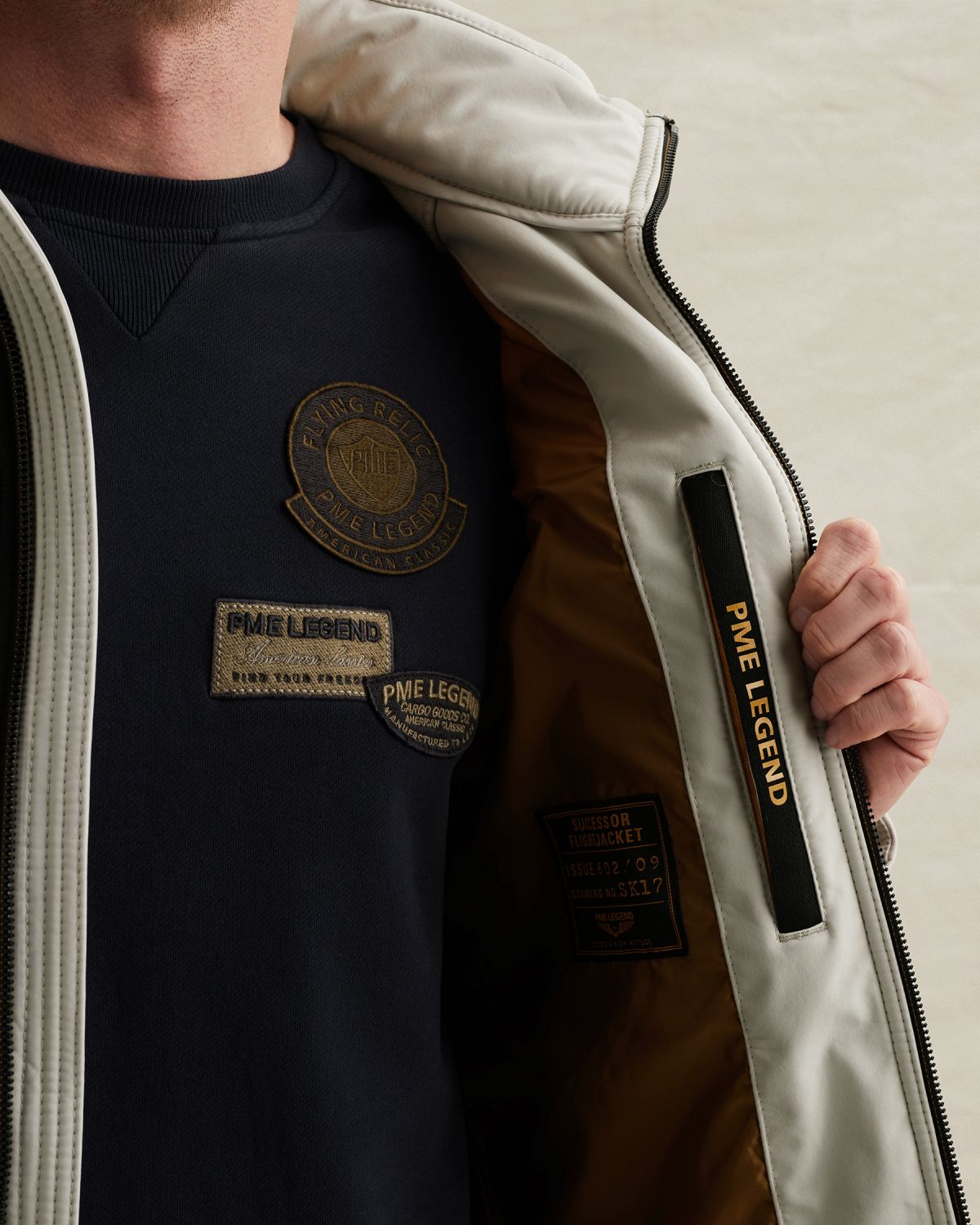 Куртка PME Legend со съёмным капюшоном и множеством карманов серая артикул PJA2602109-5015