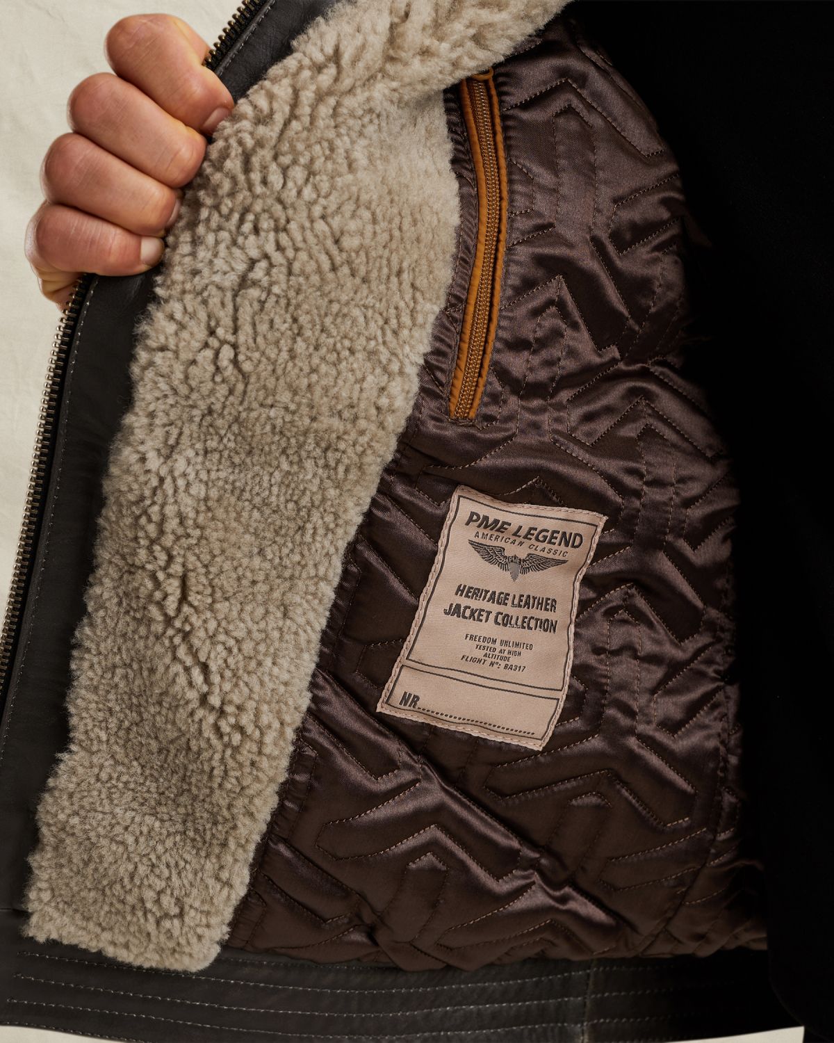 Куртка PME Legend Auckland Fur серая артикул PLJ650008-9703