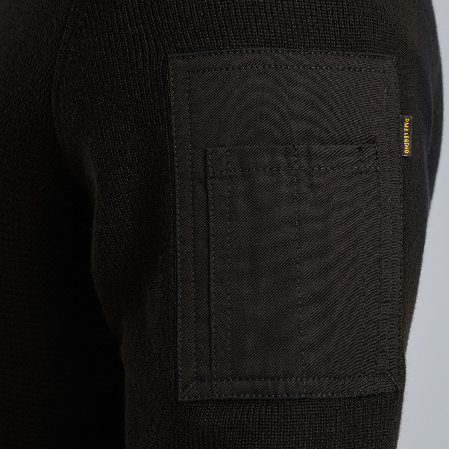 Пуловер PME Legend с полумолнией чёрный артикул PKW2509322-999