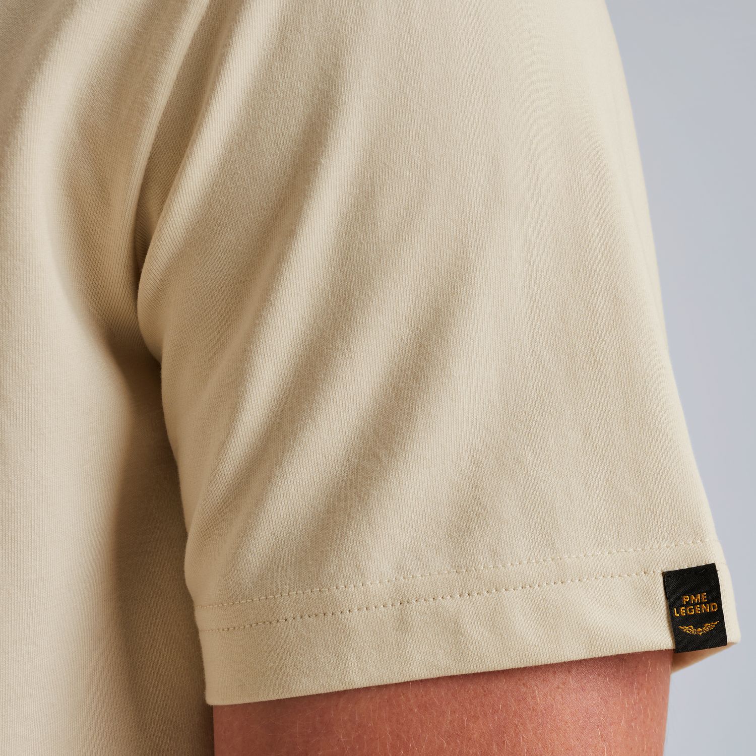 Футболка с рисунком бежевая артикул PTSS2509566-7013