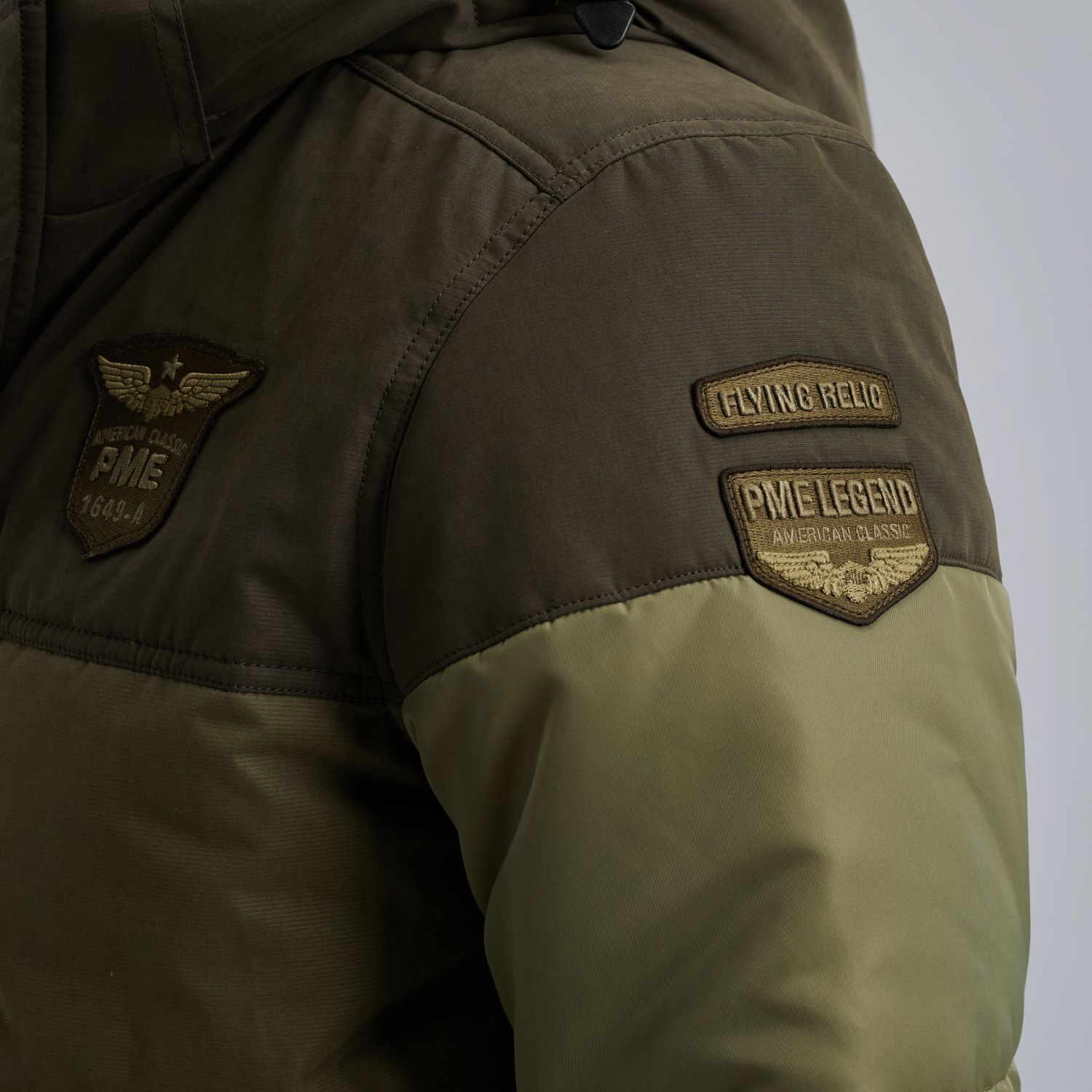 Куртка Iceglicer зелёная артикул PJA2509135-6379