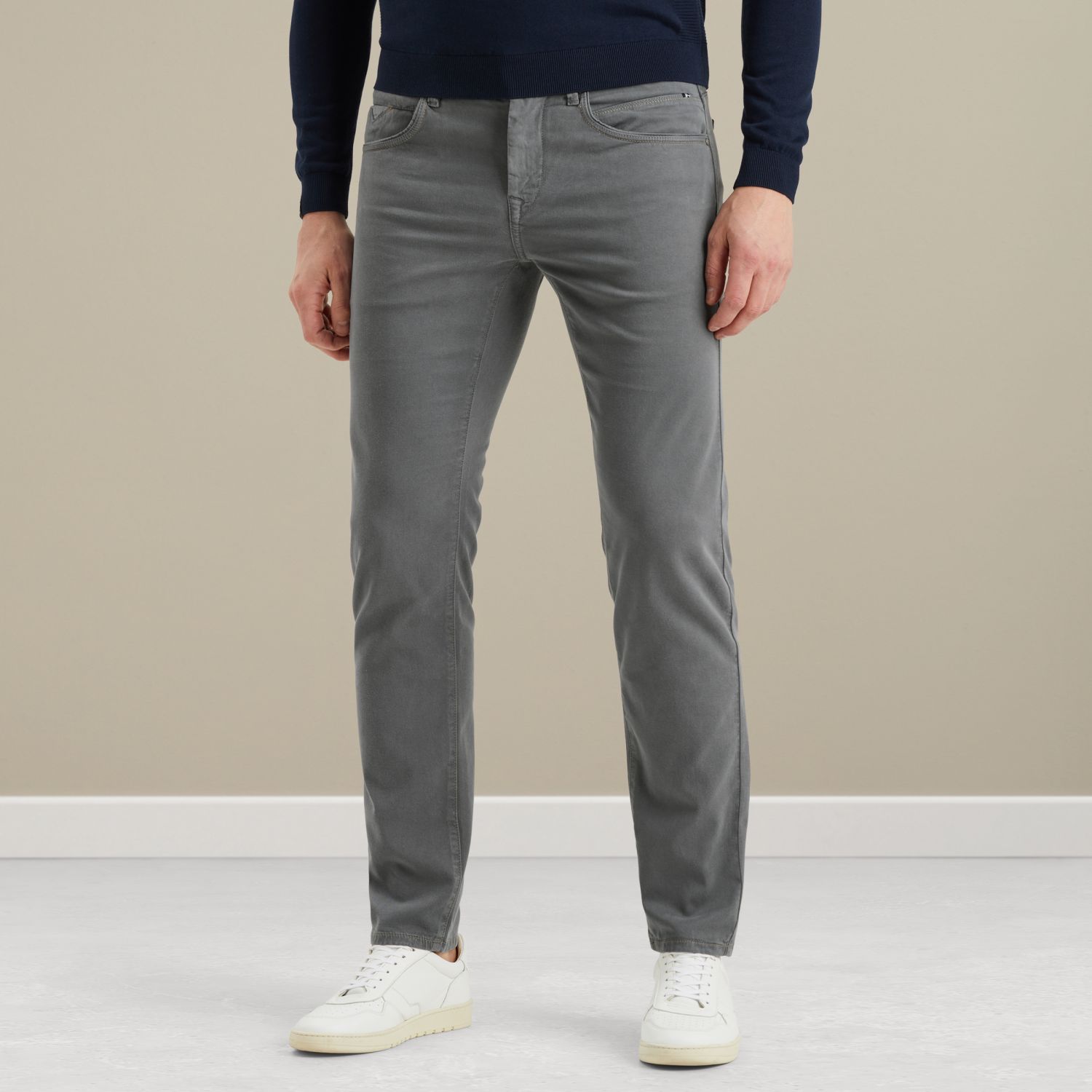 Брюки Vanguard V850 slim fit серые