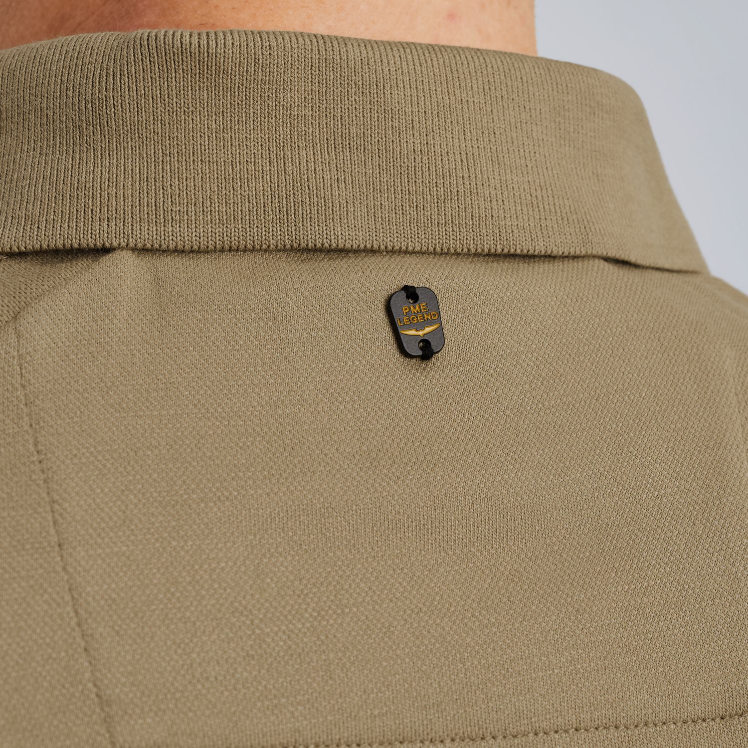 Поло с карманом хаки артикул PPSS2506866-6391