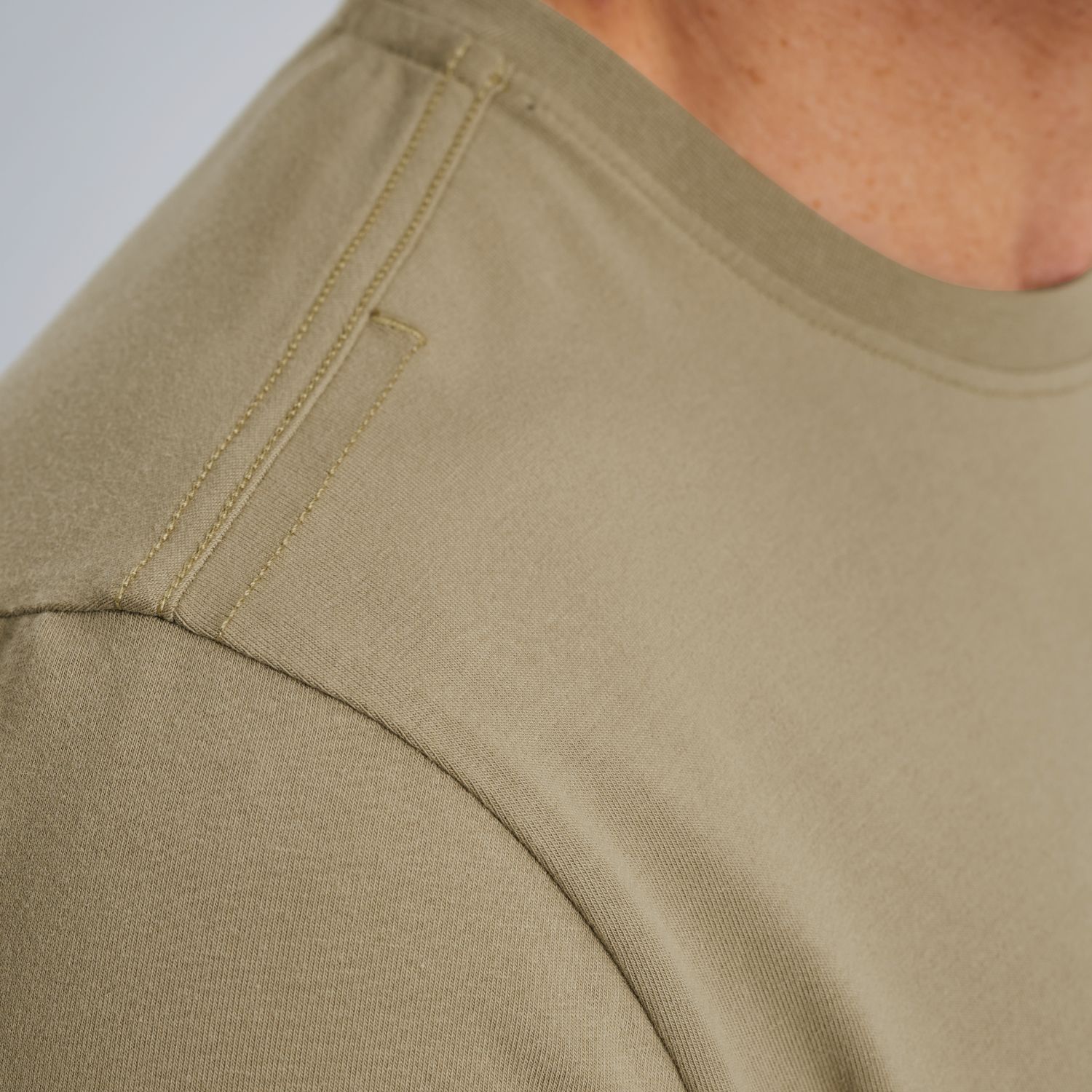 Футболка American Classic хаки артикул PTSS2506599-6391