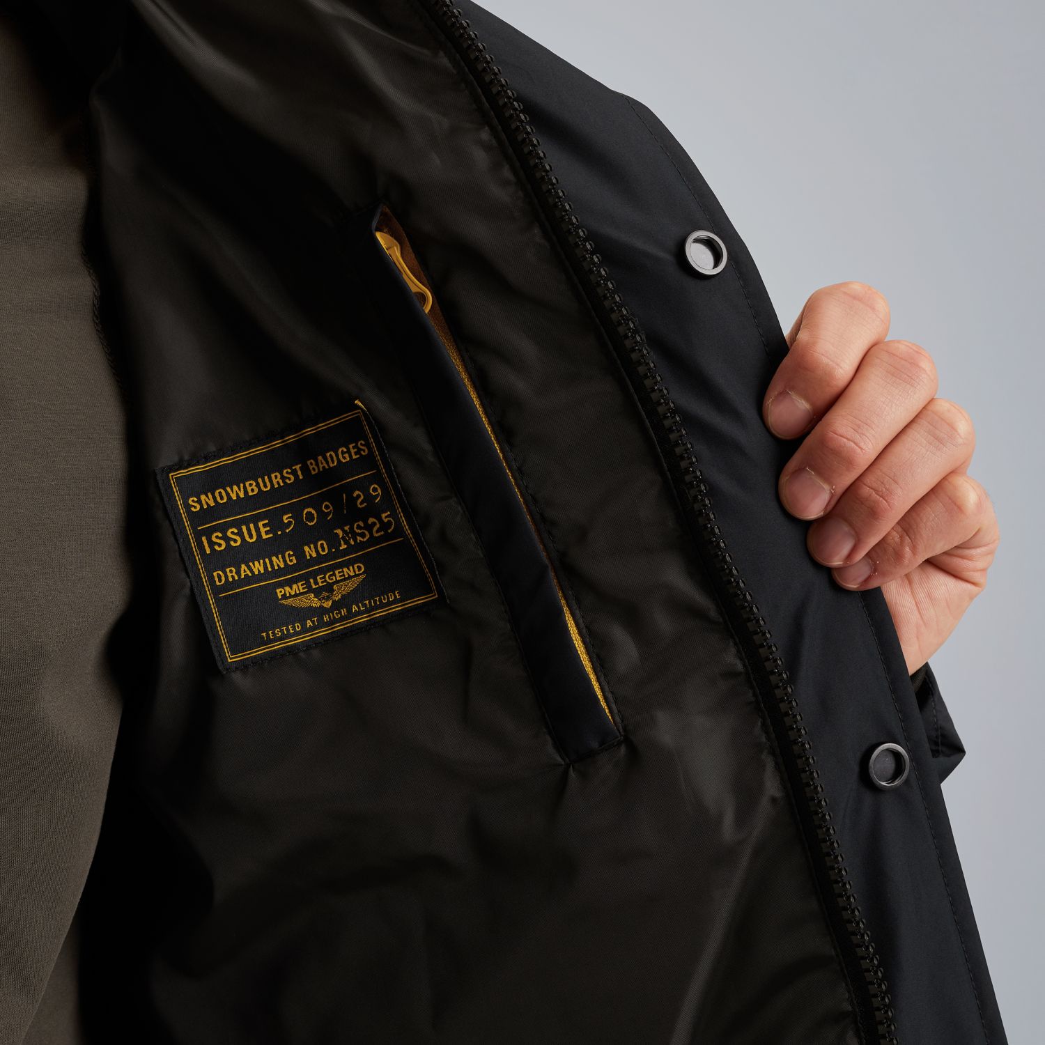 Куртка Snowburst Badges синяя артикул PJA2509129-5281