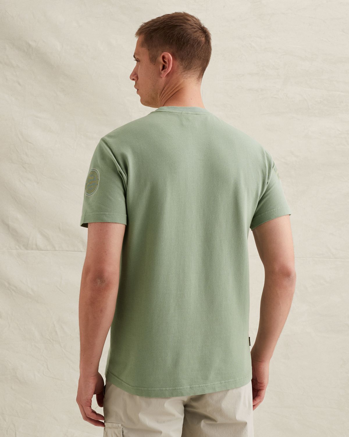 Футболка PME Legend с вышитыми нашивками зелёная артикул PTSS2604576-6123