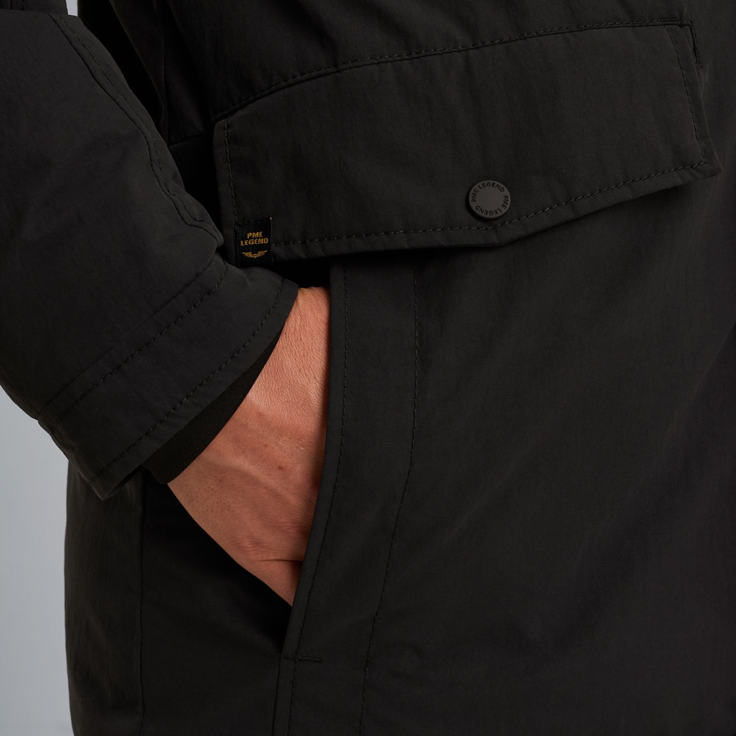 Парка Ice Pilot чёрная артикул PJA2509134-9067