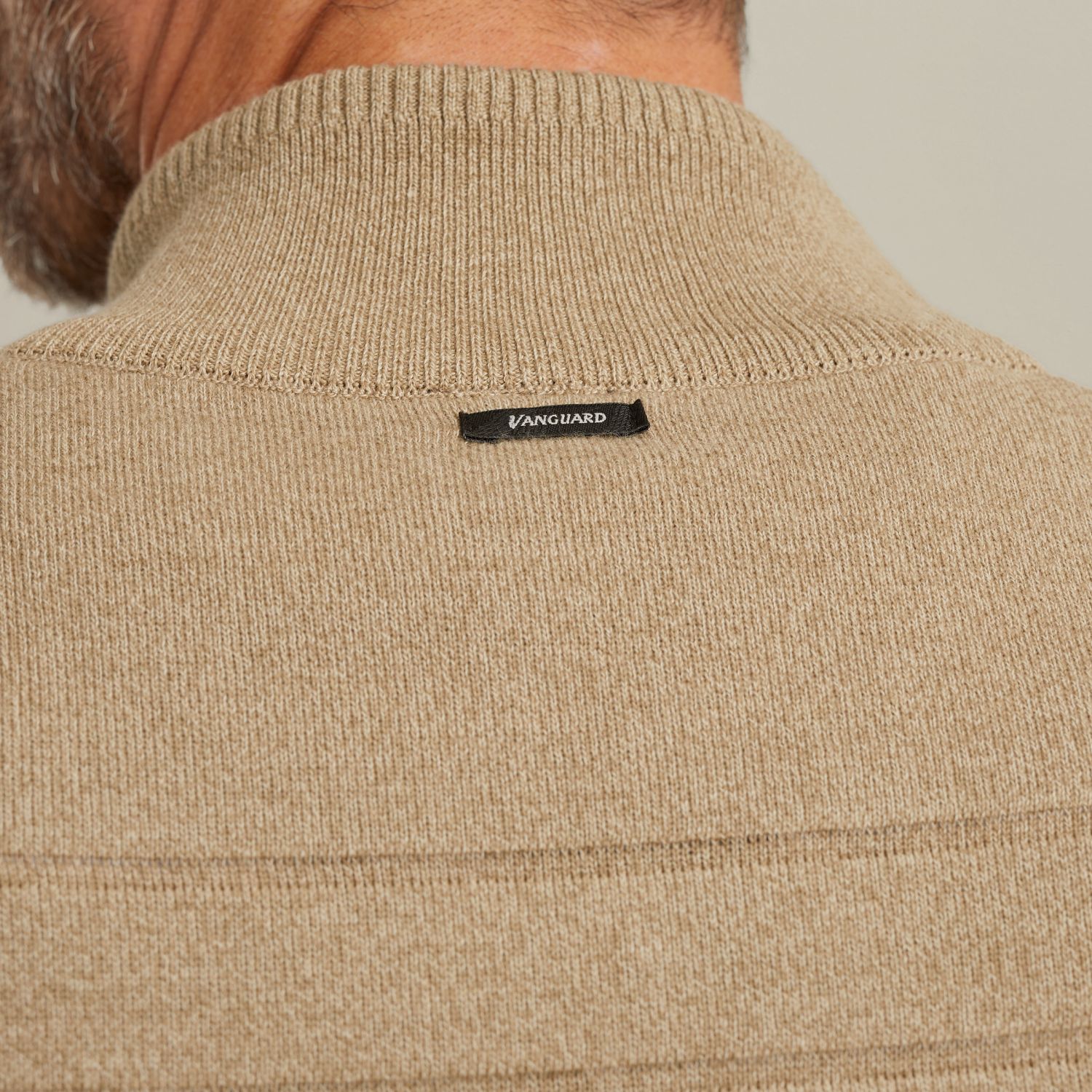 Кардиган Vanguard с молнией хаки артикул VKC2509374-8015