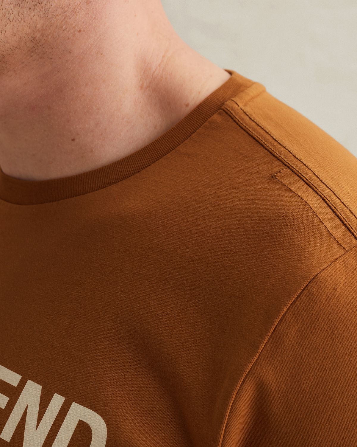 Футболка PME Legend с большим логотипом оранжевая артикул PTSS2602588-8127