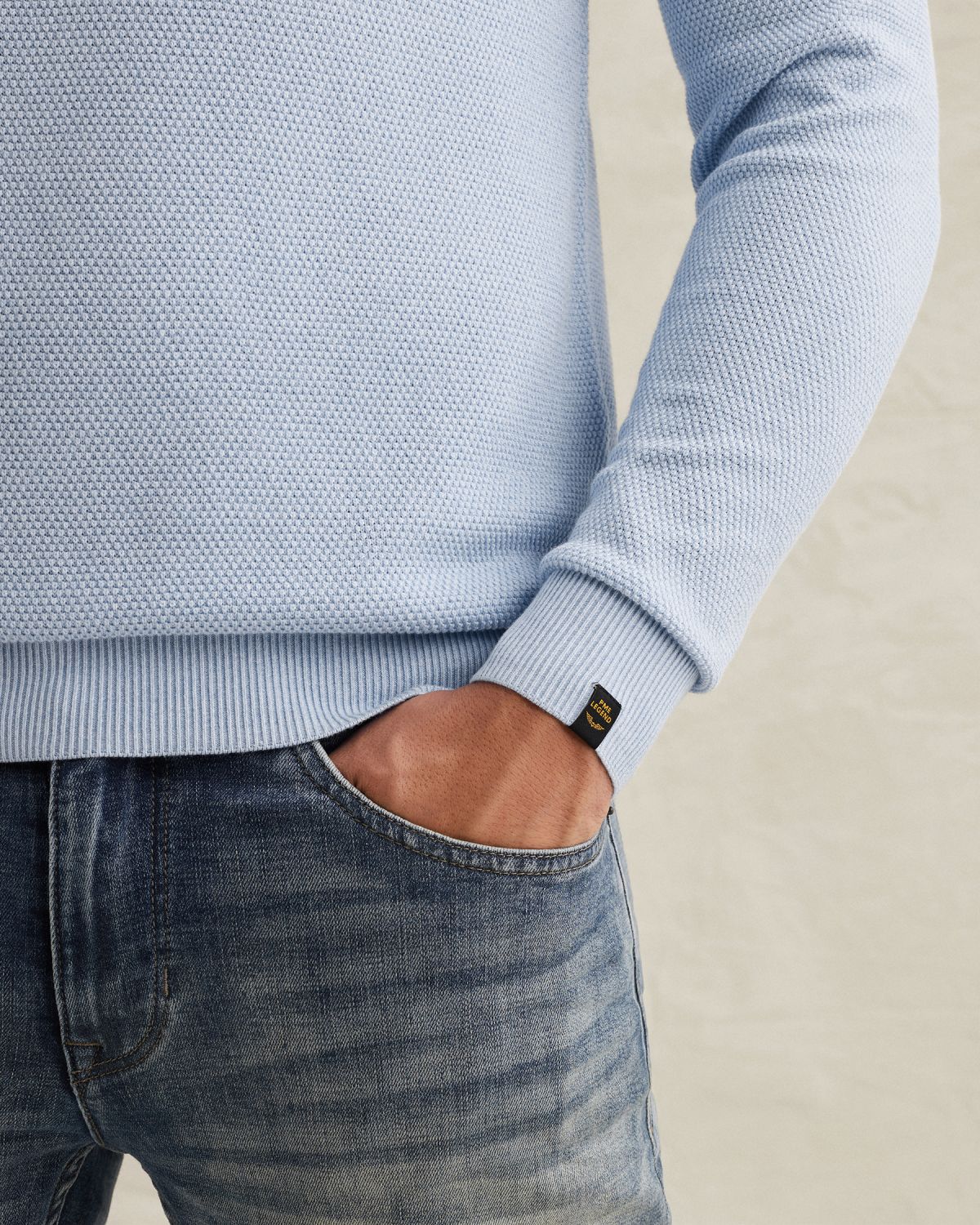 Пуловер PME Legend с вышитым логотипом синий артикул PKW2602324-5040