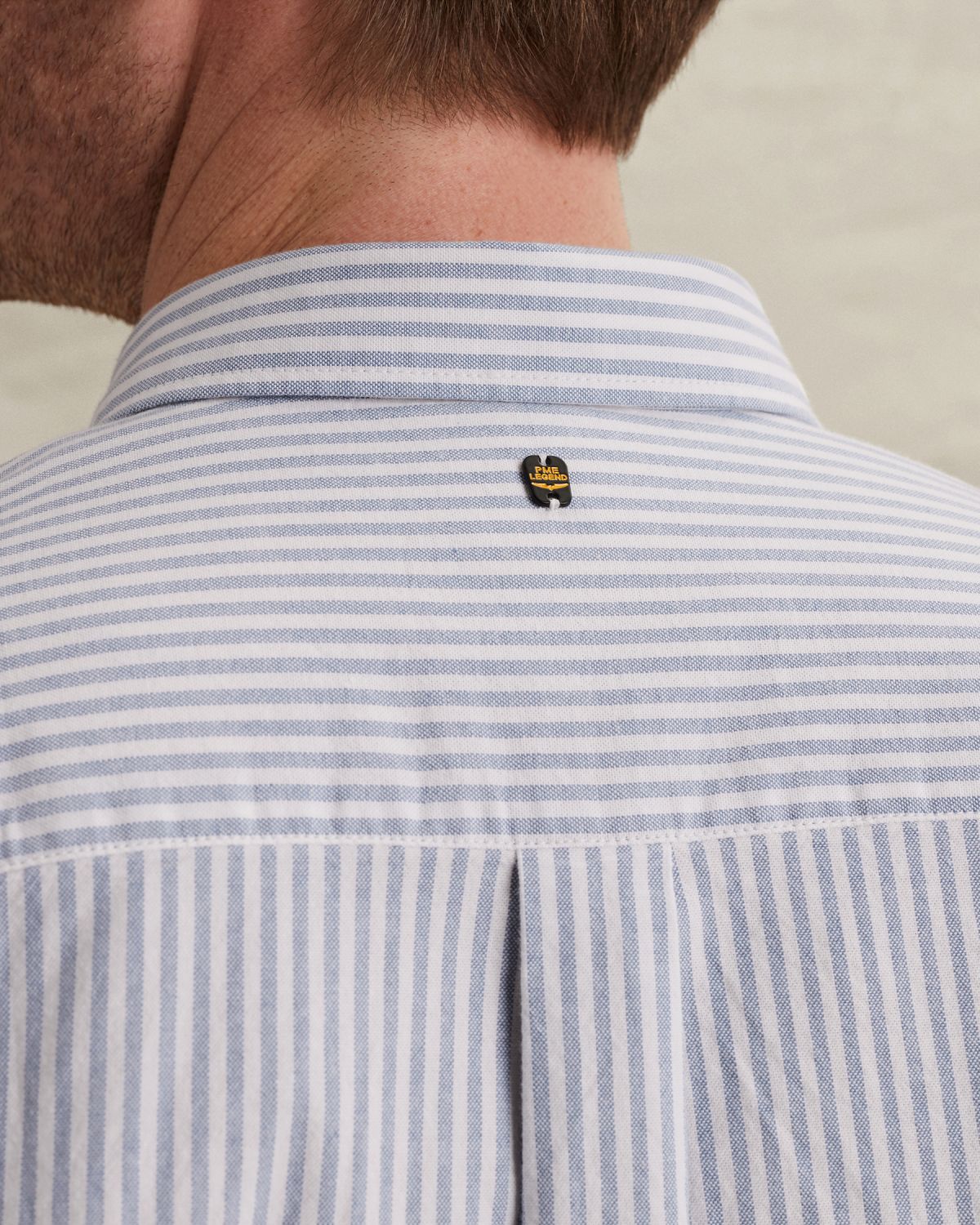 Рубашка PME Legend оксфорд с полосатым пряжно-окрашенным рисунком синяя артикул PSI650002-5040