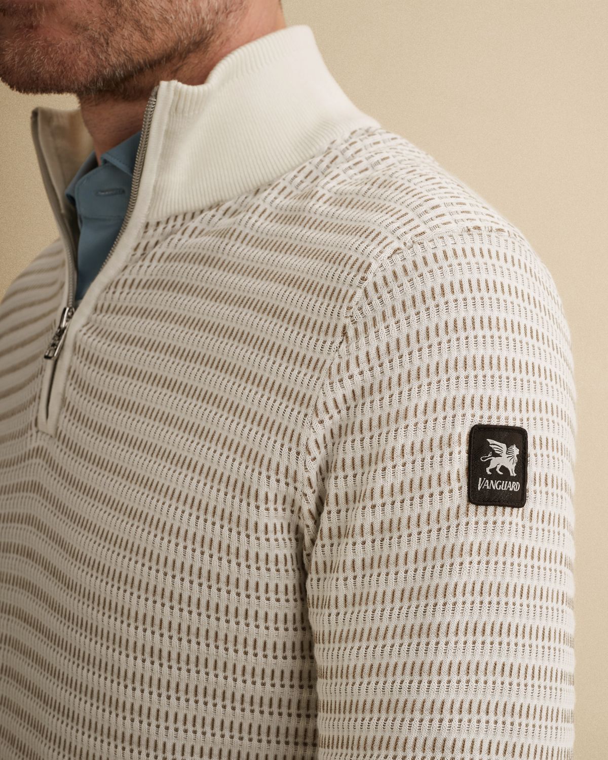 Пуловер Vanguard с полумолнией белый артикул VKW2602308-7004