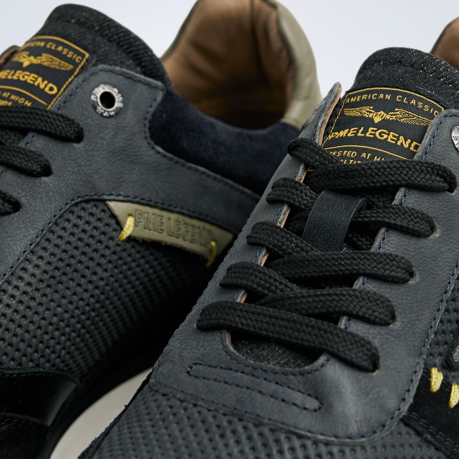 Кроссовки Aircobra синие артикул PBO2508380-599