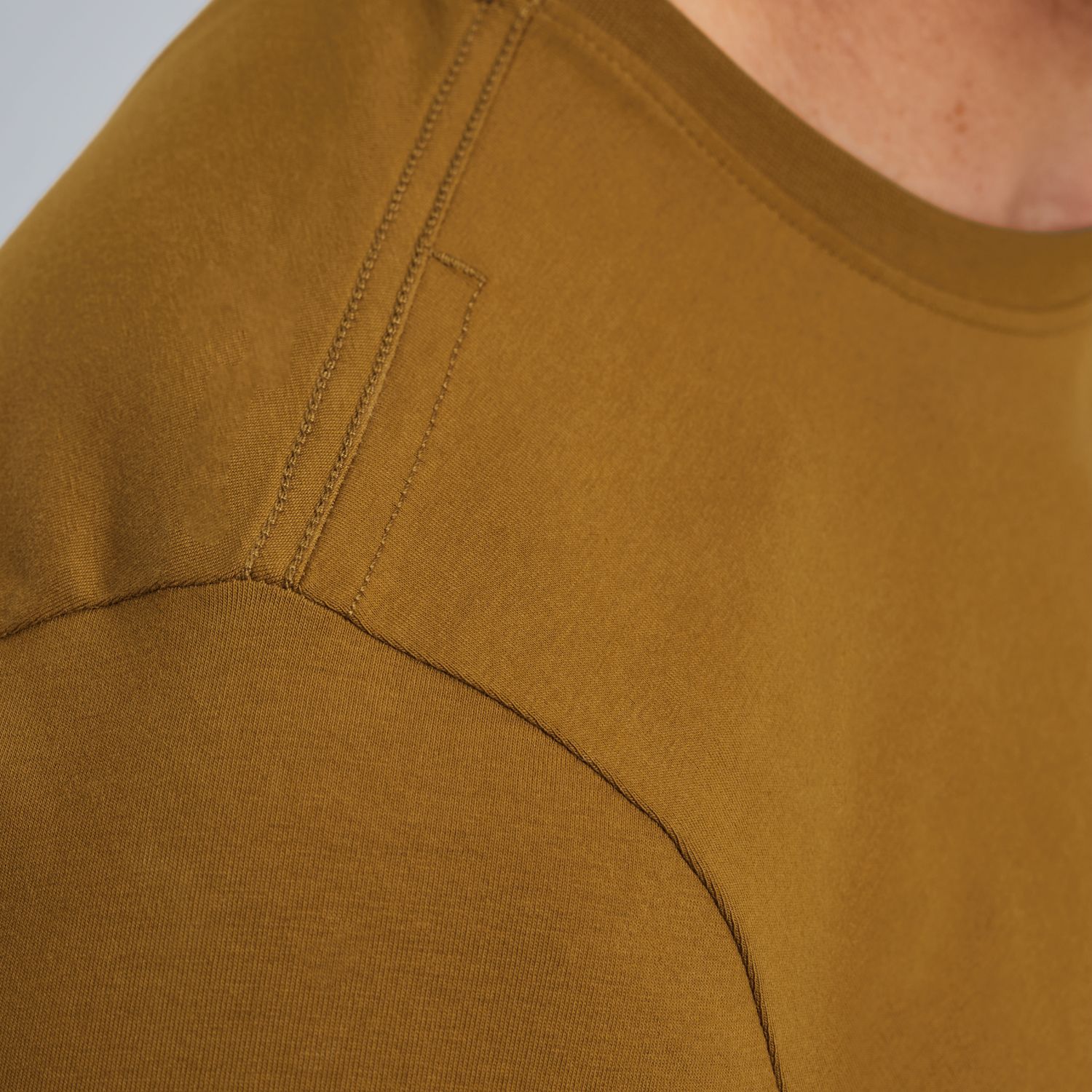 Футболка American Classic коричневая артикул PTSS2506599-8187