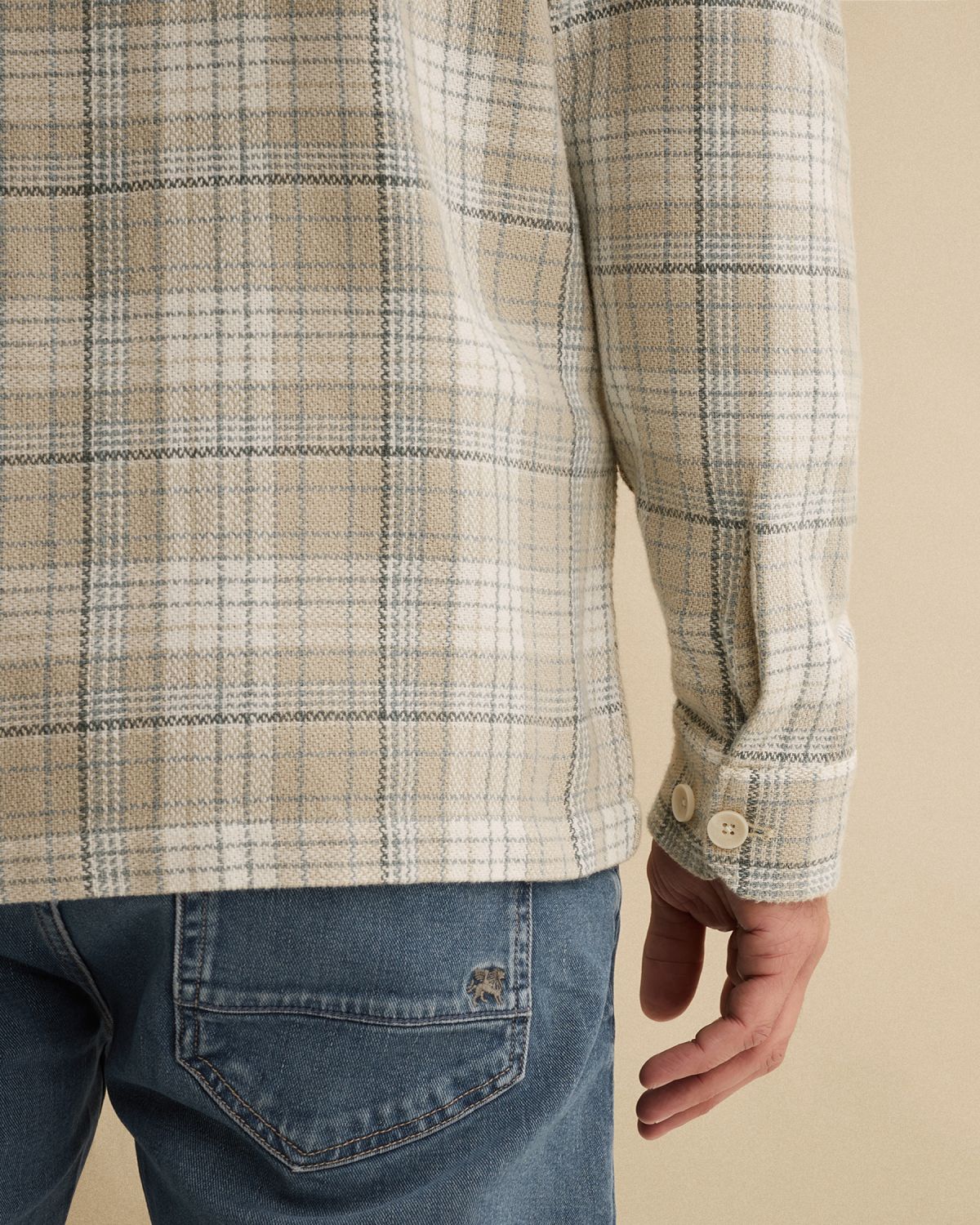 Рубашка-куртка Vanguard в клетку бежевая артикул VSI2602216-9017