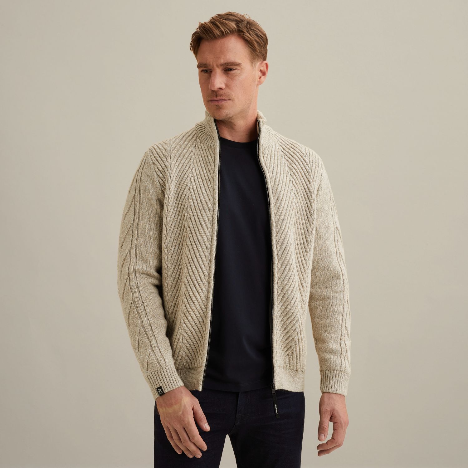 Кардиган Vanguard с воротником-стойкой бежевый артикул VKC2509382-8015