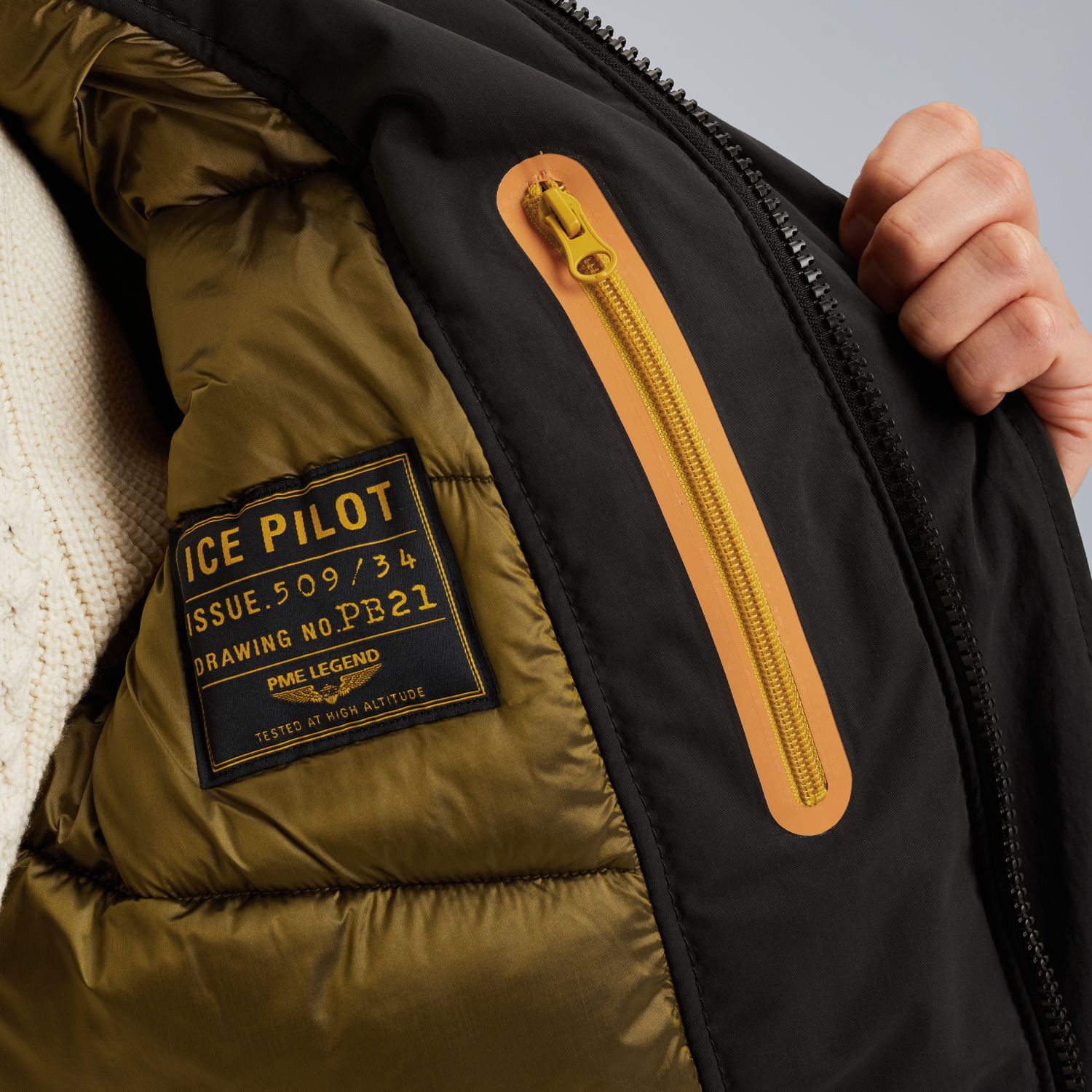 Парка Ice Pilot чёрная артикул PJA2509134-9067