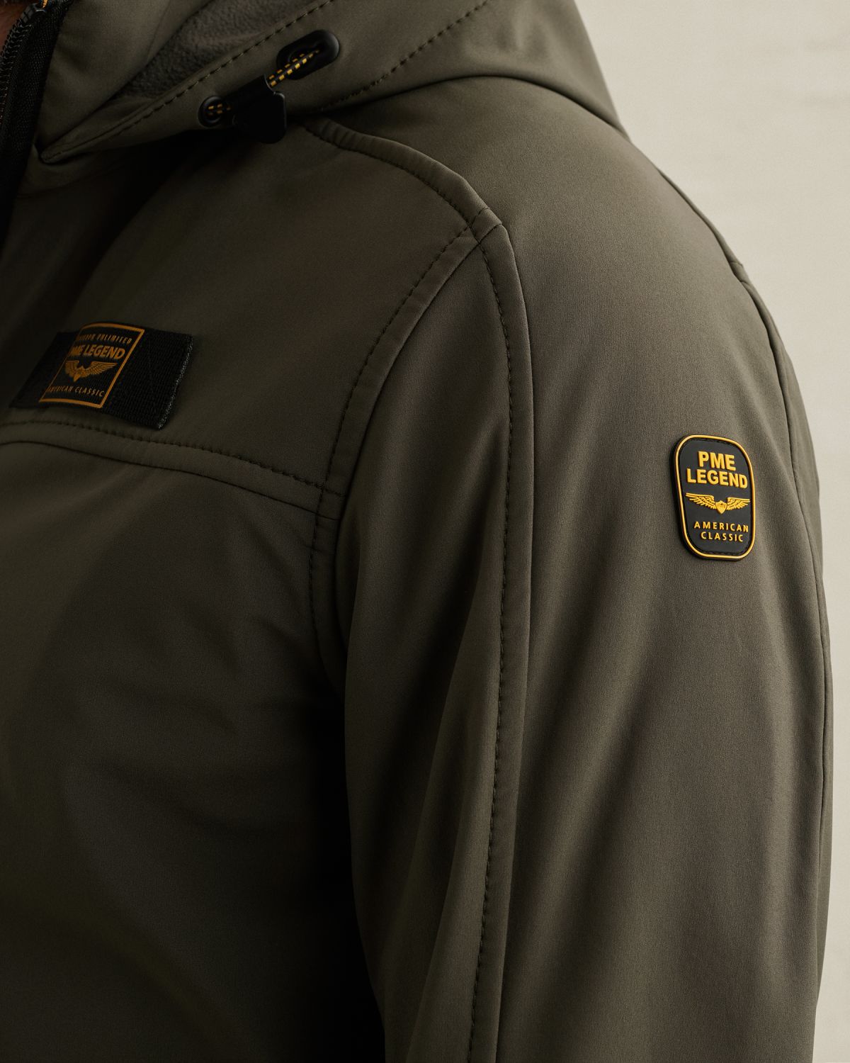 Куртка PME Legend со съёмным капюшоном и множеством карманов зелёная артикул PJA2602109-8039