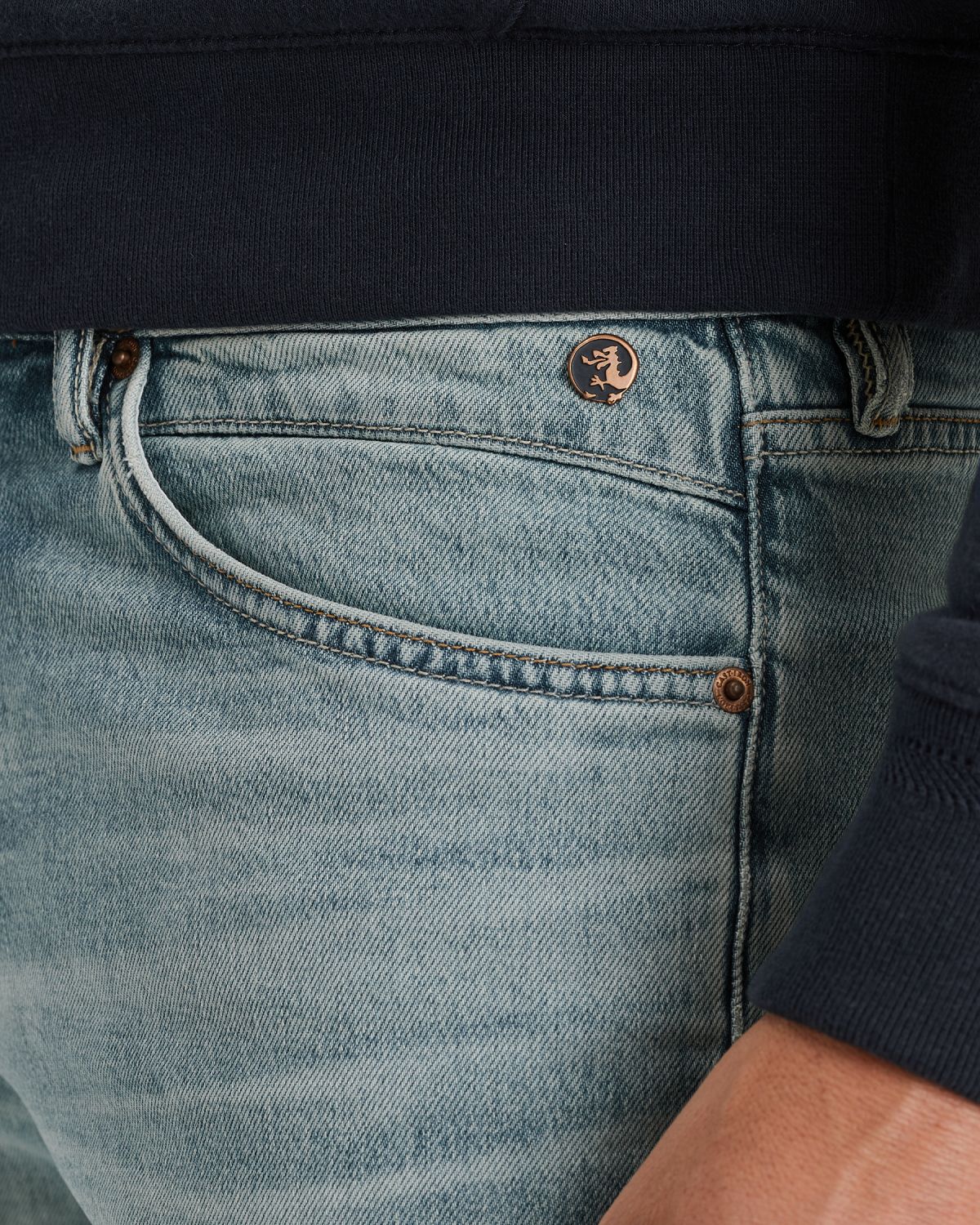 Джинсы Cast-Iron Valver синие артикул CTR620-TPI