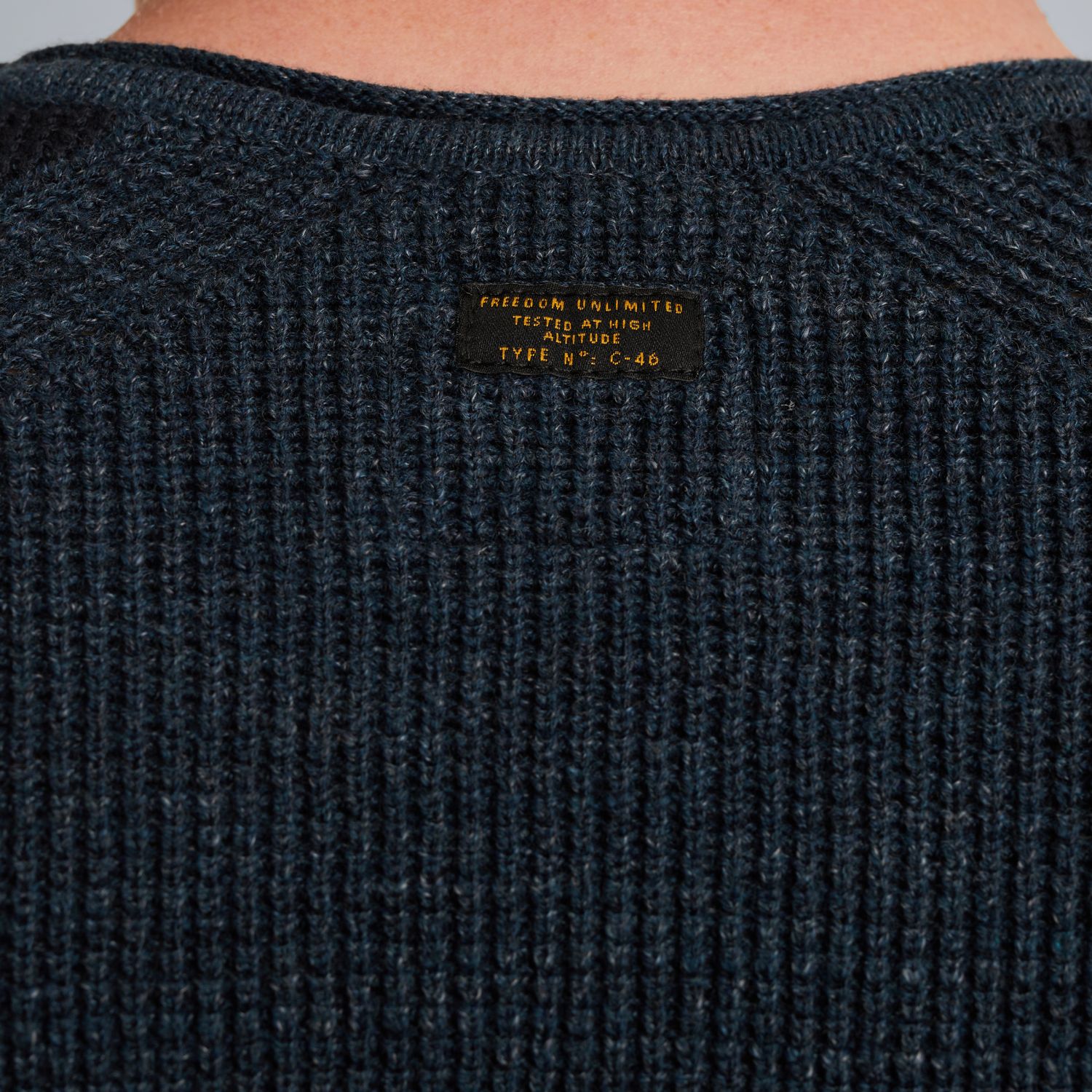 Пуловер PME Legend с круглым вырезом синий артикул PKW2508301-5281