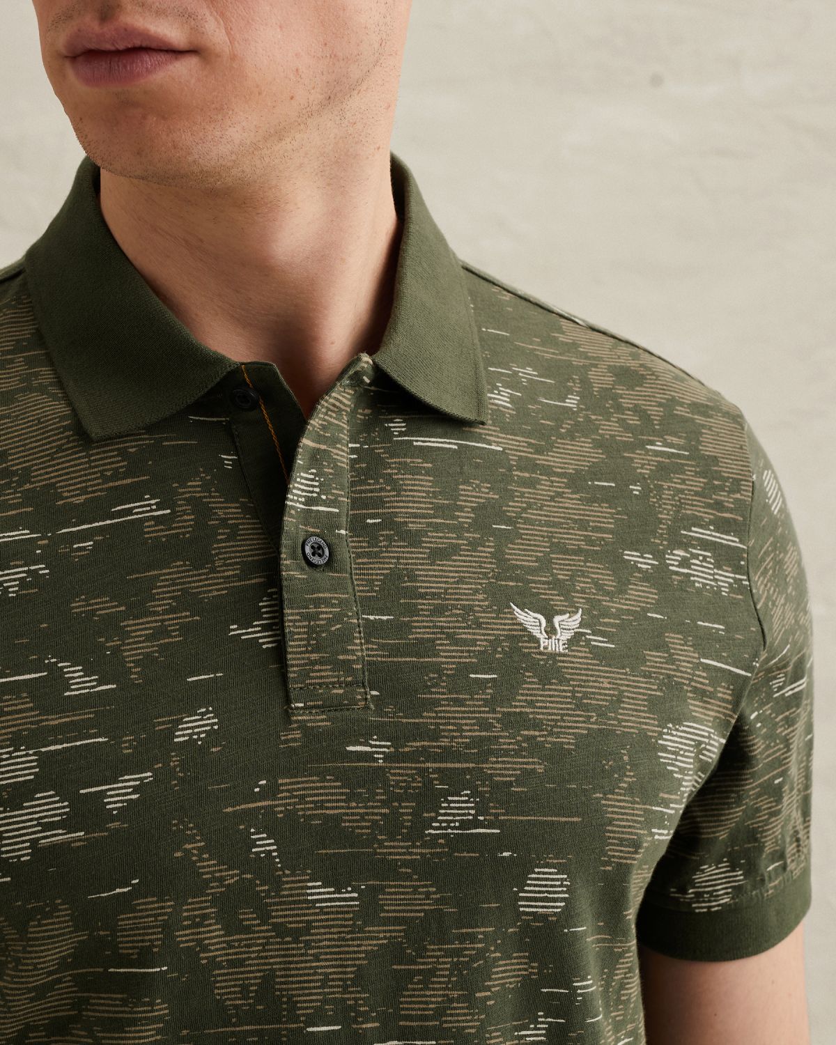 Поло PME Legend с принтом по всей поверхности зелёное артикул PPSS2603859-6150