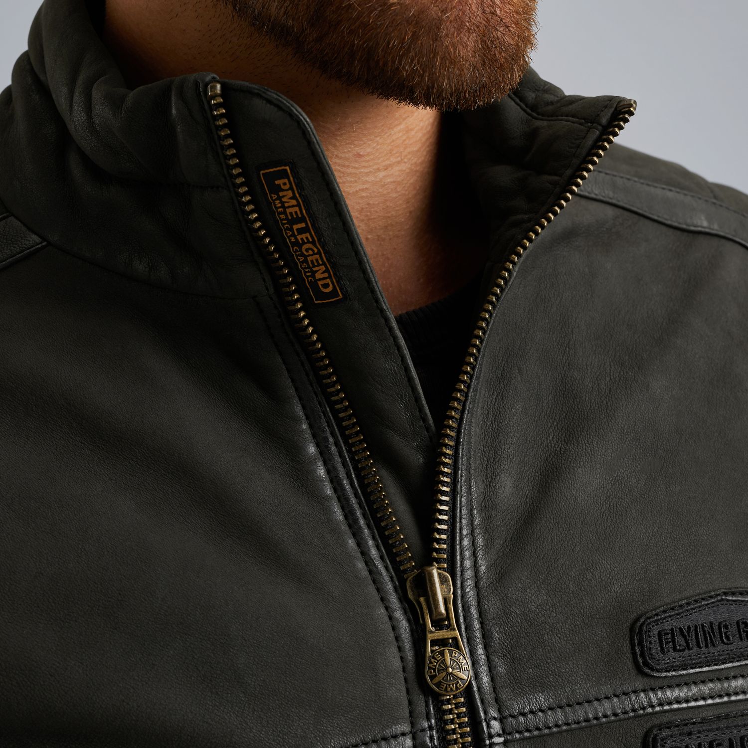 Кожаная куртка Airbridge чёрная артикул PLJ2508701-9067