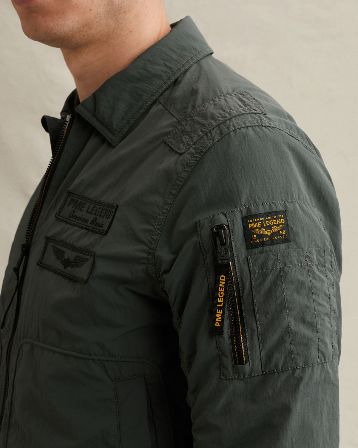 Куртка PME Legend в стиле MA-1 зелёная артикул PJA2602105-6026