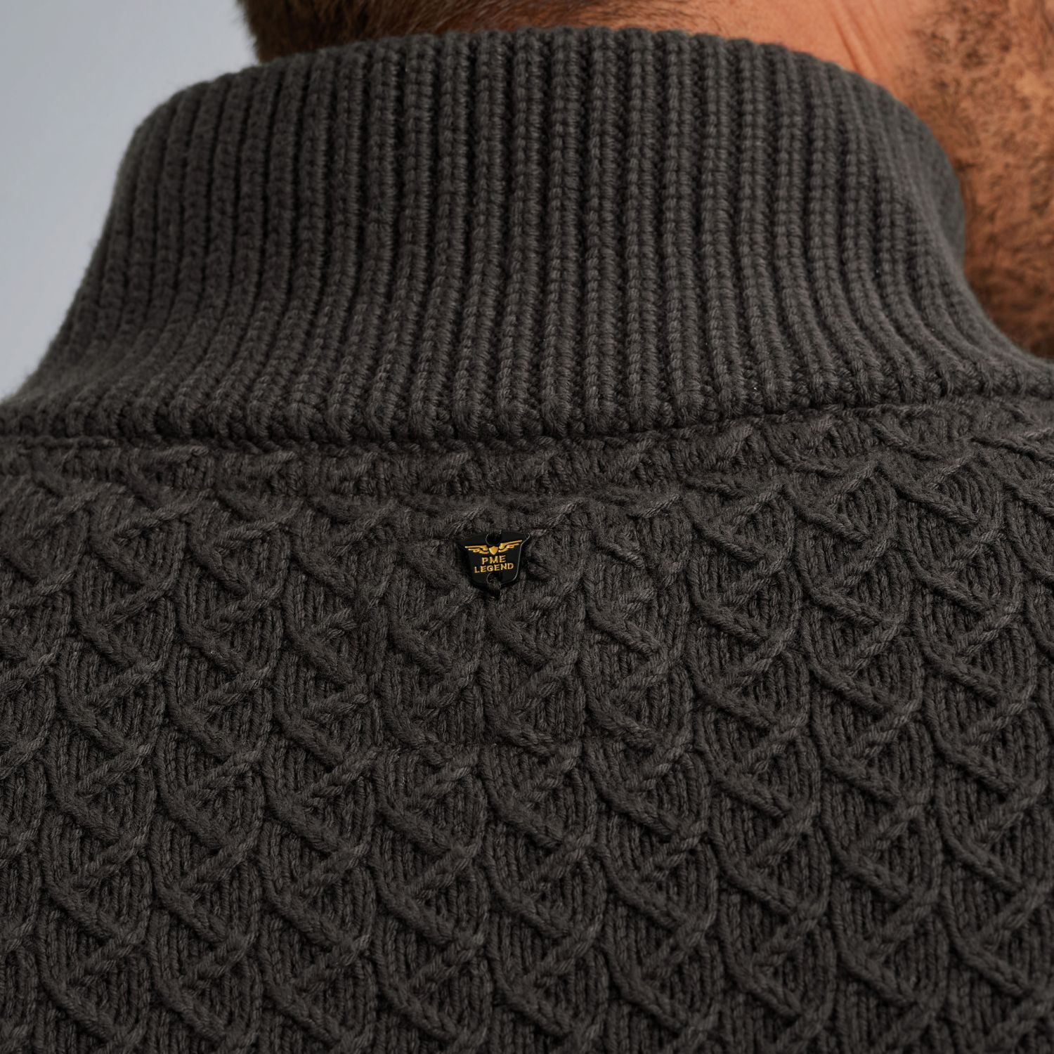 Пуловер PME Legend с короткой молнией серый артикул PKW2510305-9703