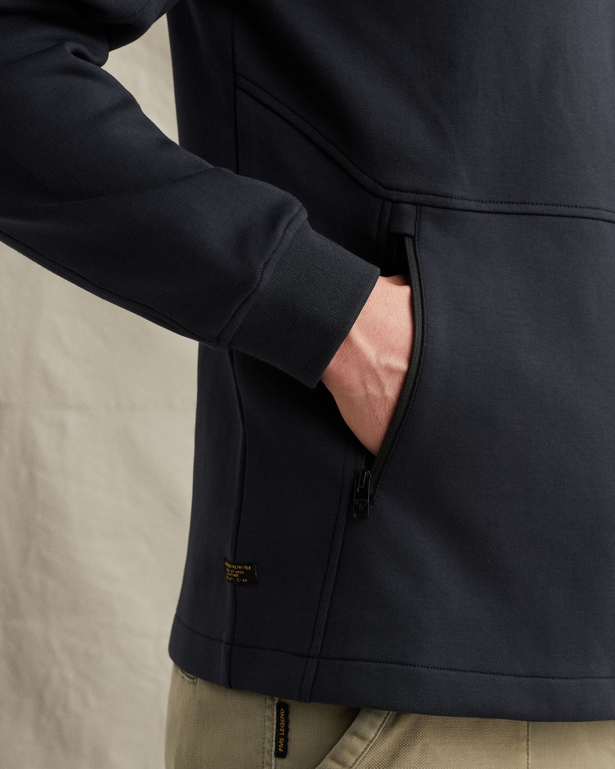 Свитшот PME Legend с капюшоном и нагрудным карманом синий артикул PSW2602474-5281