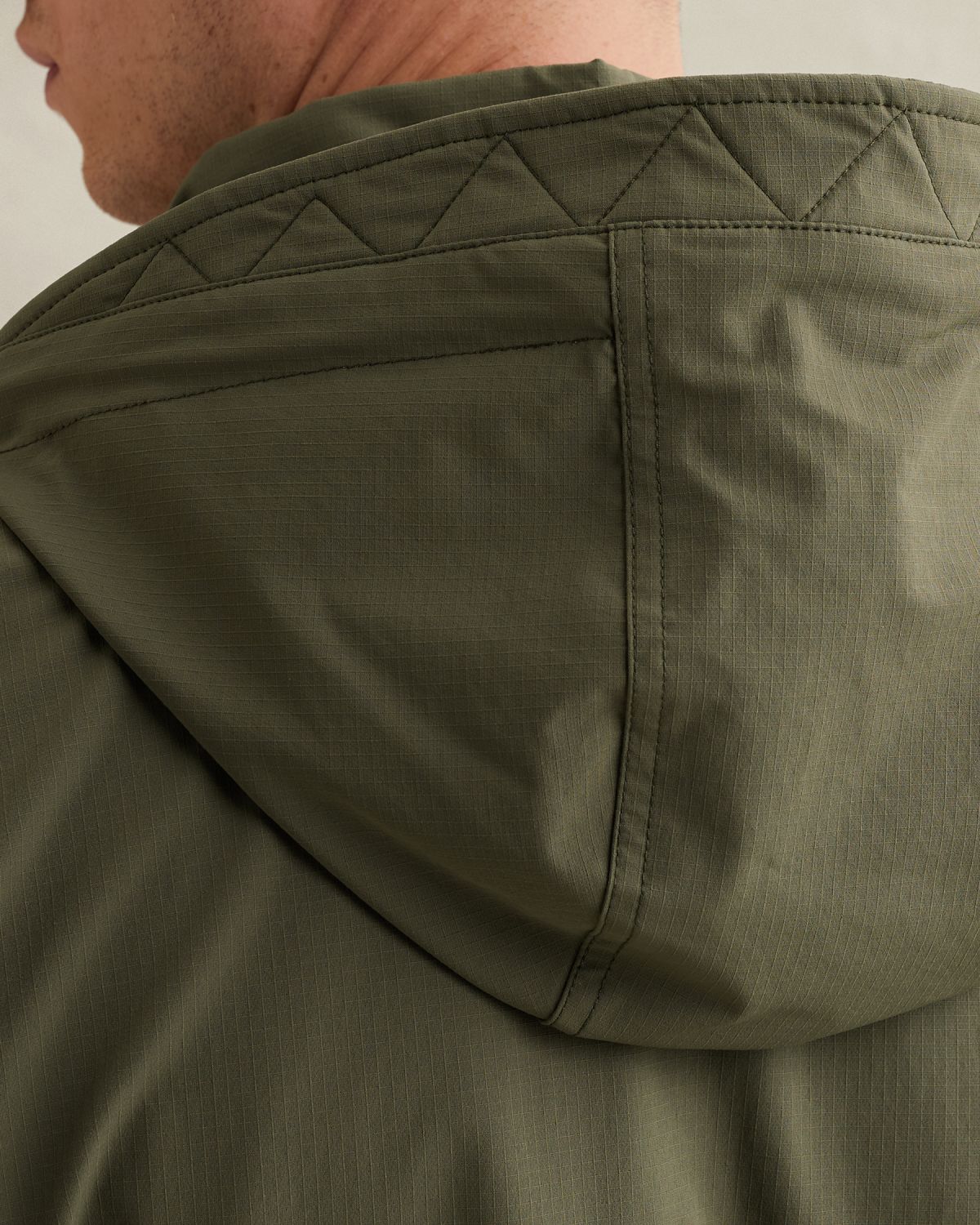 Куртка PME Legend эластичная с капюшоном зелёная артикул PJA2602124-6414