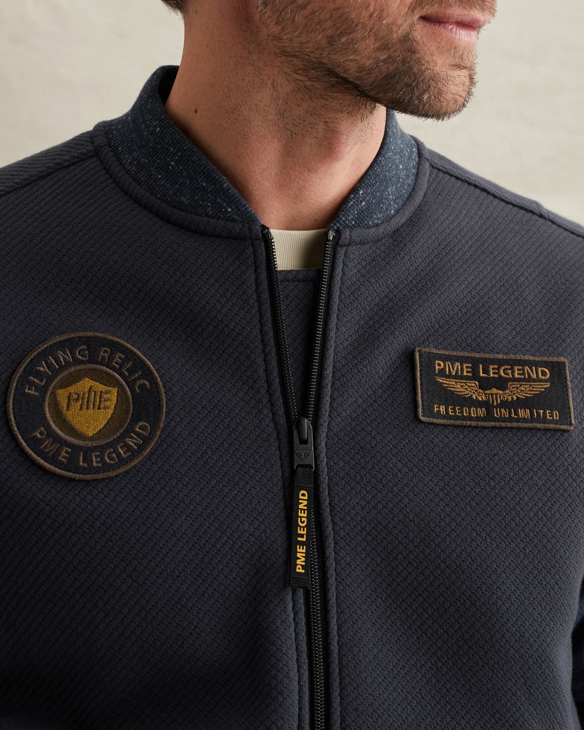 Куртка PME Legend гибридная с нашивками синяя артикул PJH2602484-5116