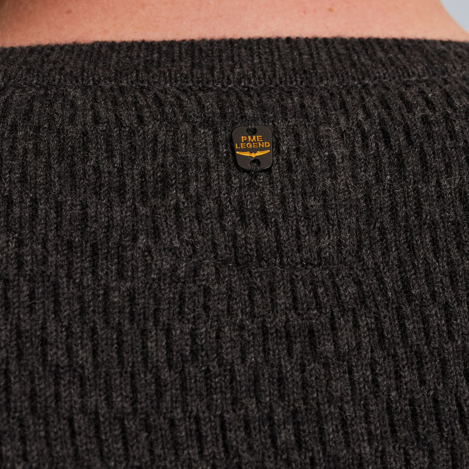 Пуловер PME Legend из мериносовой шерсти серый артикул PKW2508325-996