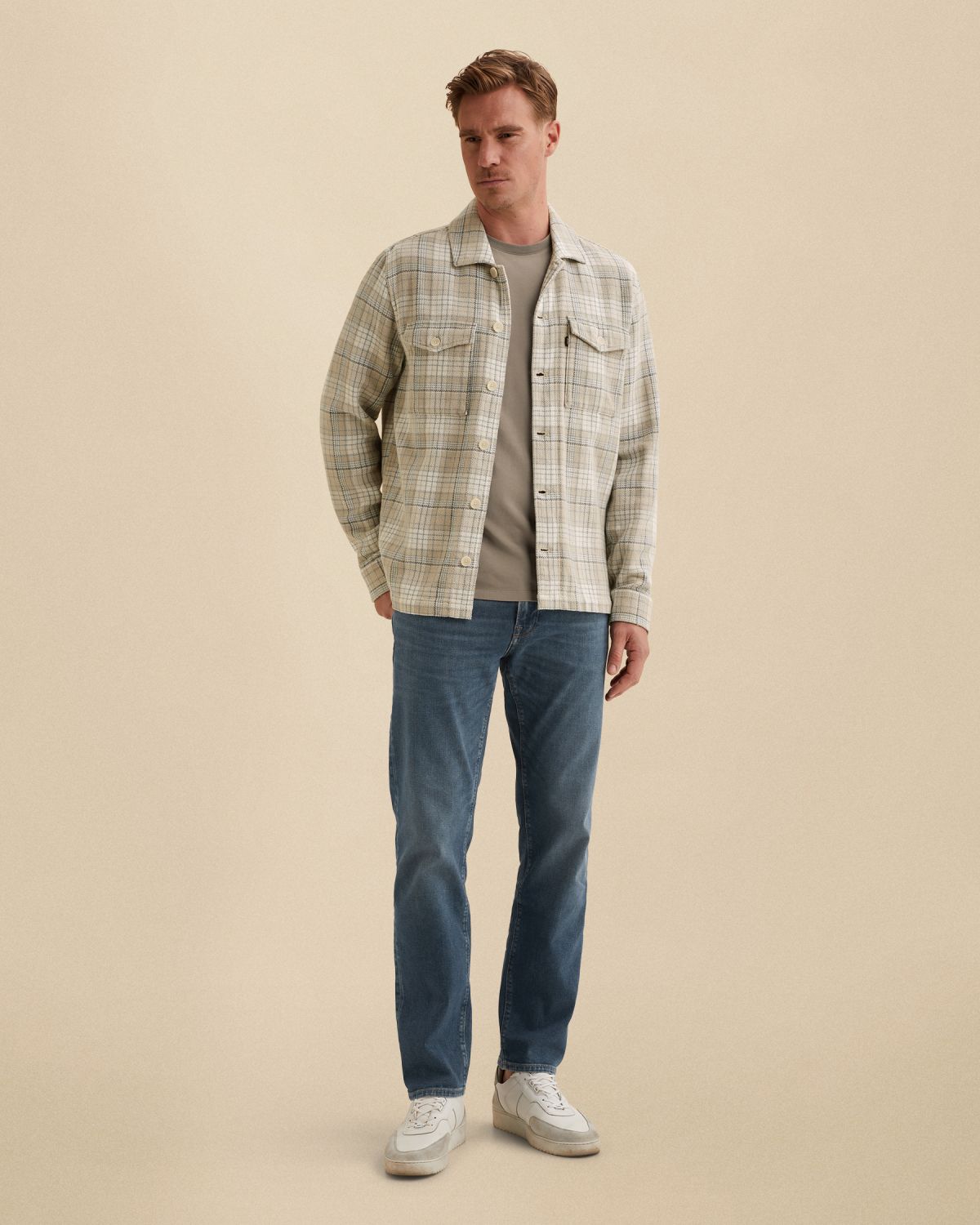 Рубашка-куртка Vanguard в клетку бежевая артикул VSI2602216-9017