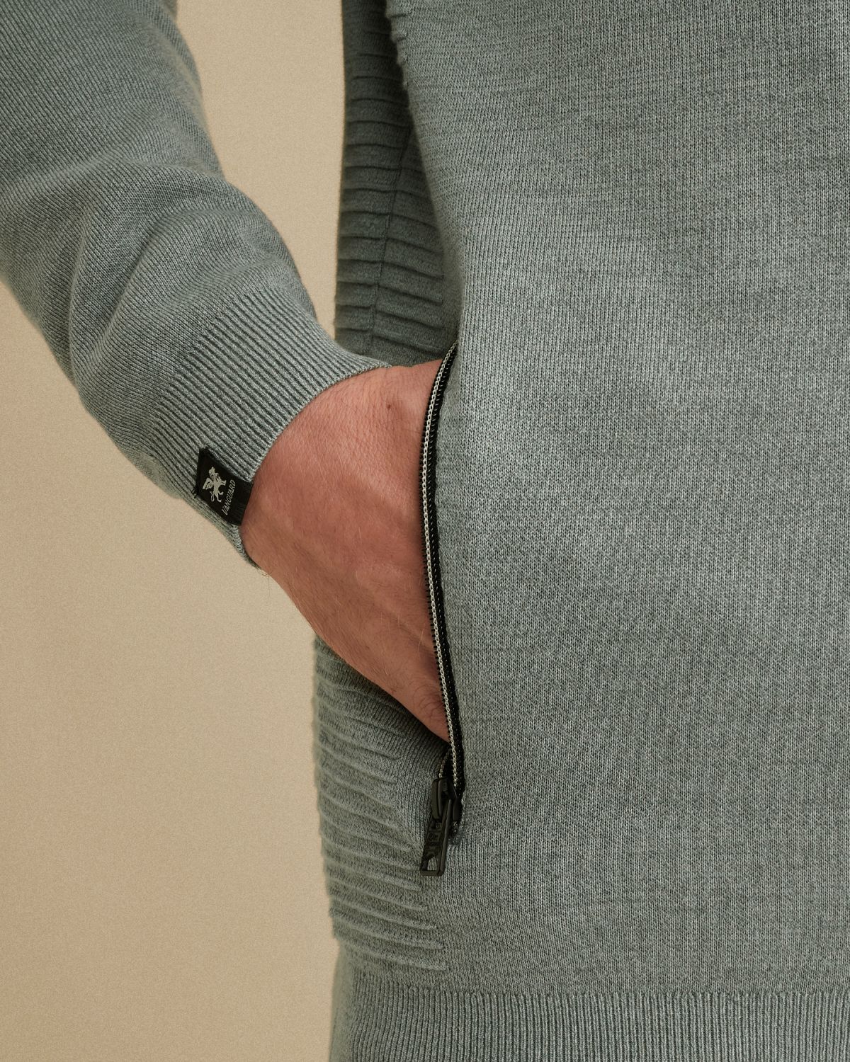 Кардиган Vanguard с молнией синий артикул VKC2602354-5228