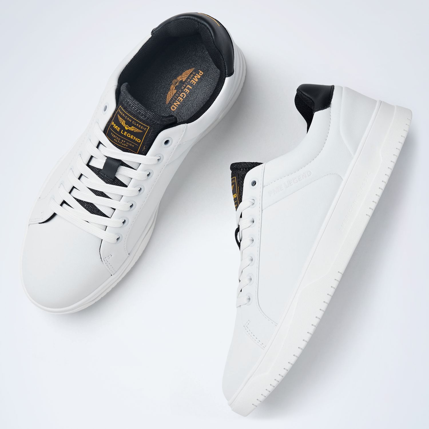 Кроссовки Lexicone белые артикул PBO2508031-900