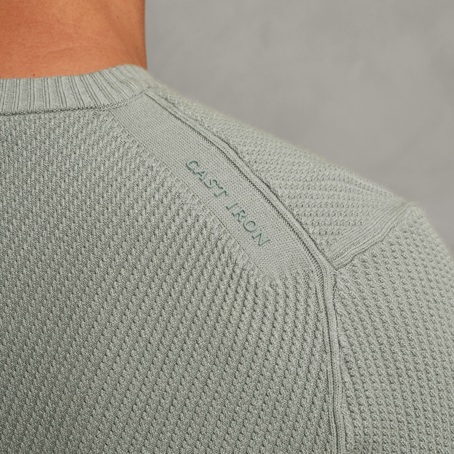 Пуловер Cast-Iron с фактурой зелёный артикул CKW2510340-6021