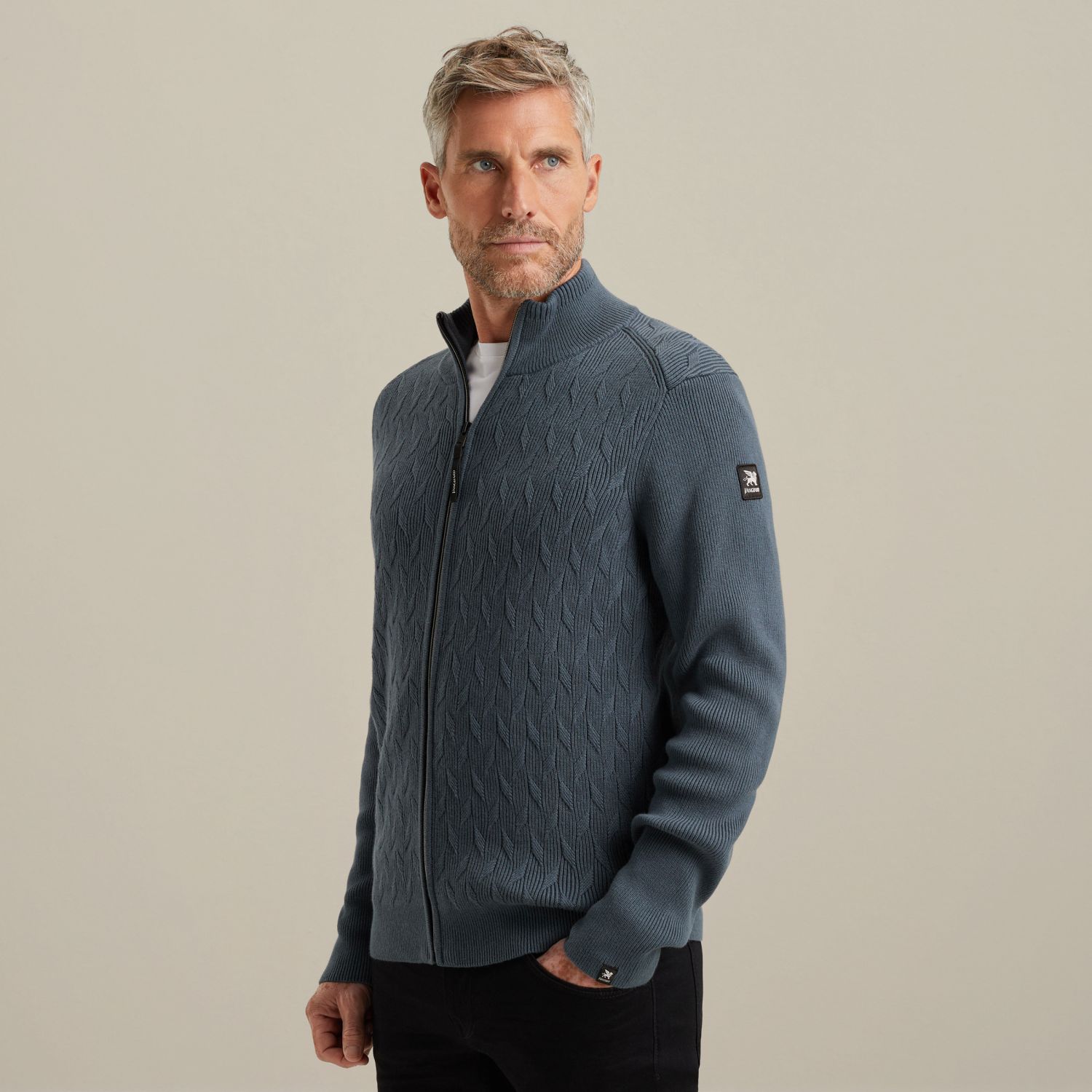 Кардиган Vanguard с молнией синий артикул VKC2509376-5279