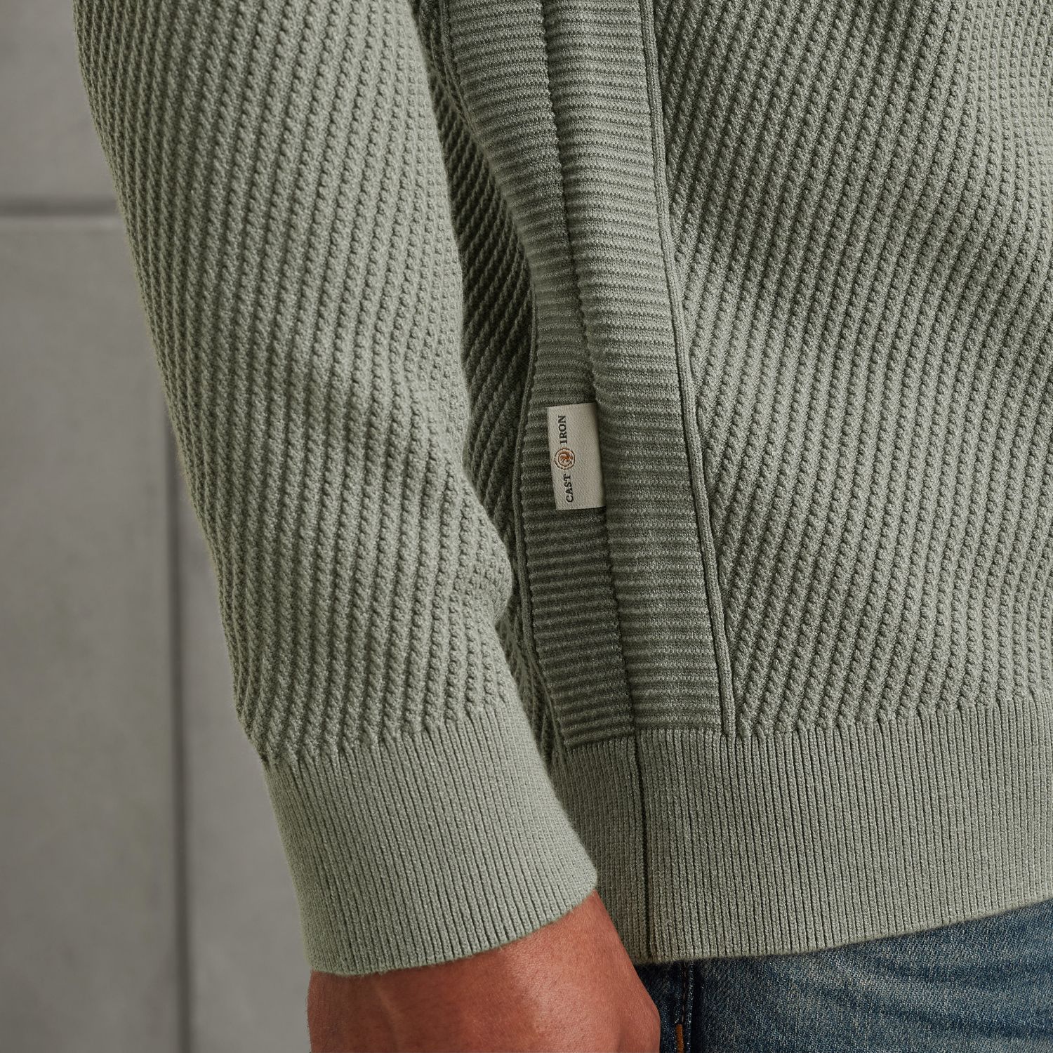 Пуловер Cast-Iron с фактурой зелёный артикул CKW2510340-6021