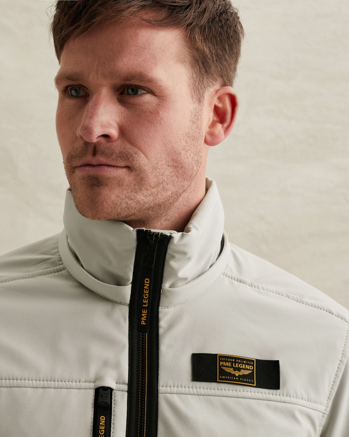 Куртка PME Legend со съёмным капюшоном и множеством карманов серая артикул PJA2602109-5015