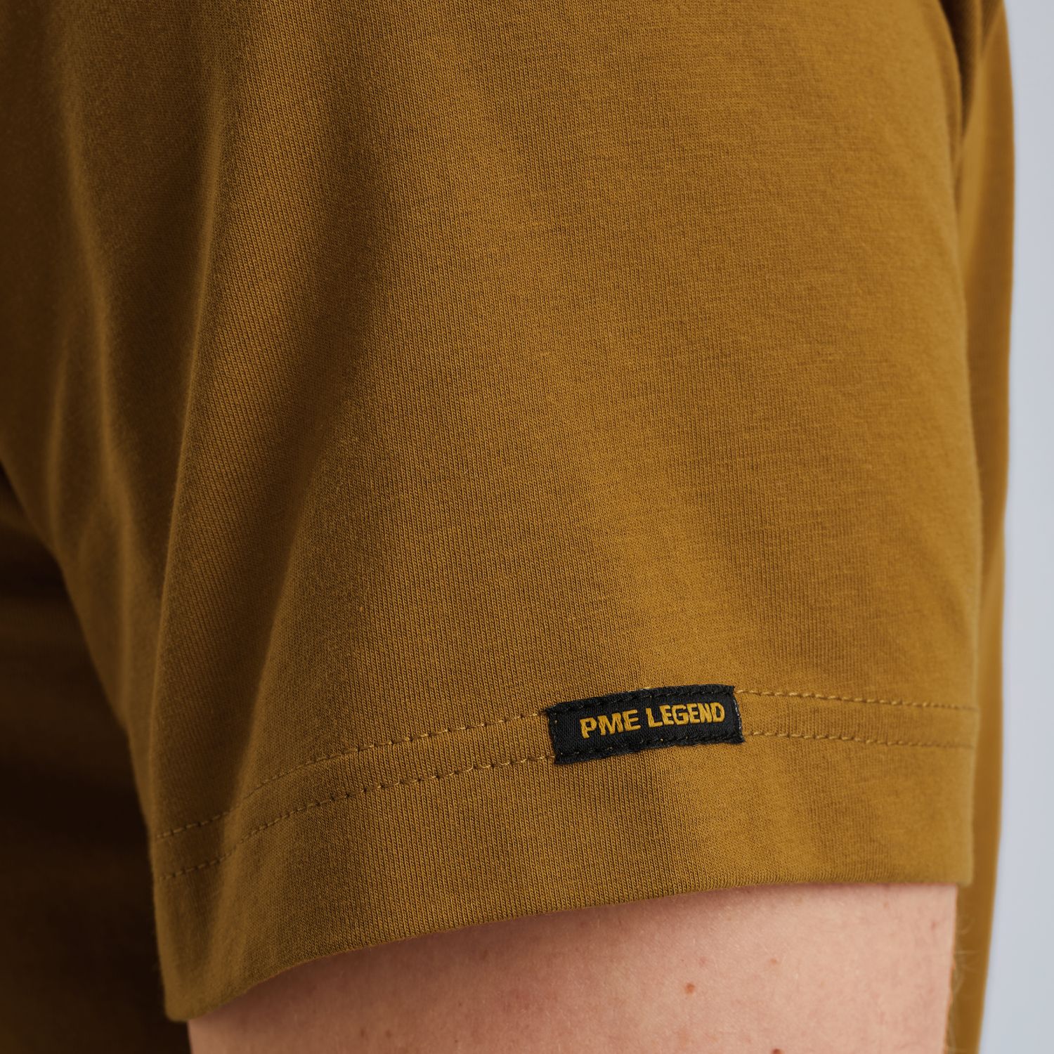 Футболка American Classic коричневая артикул PTSS2506599-8187