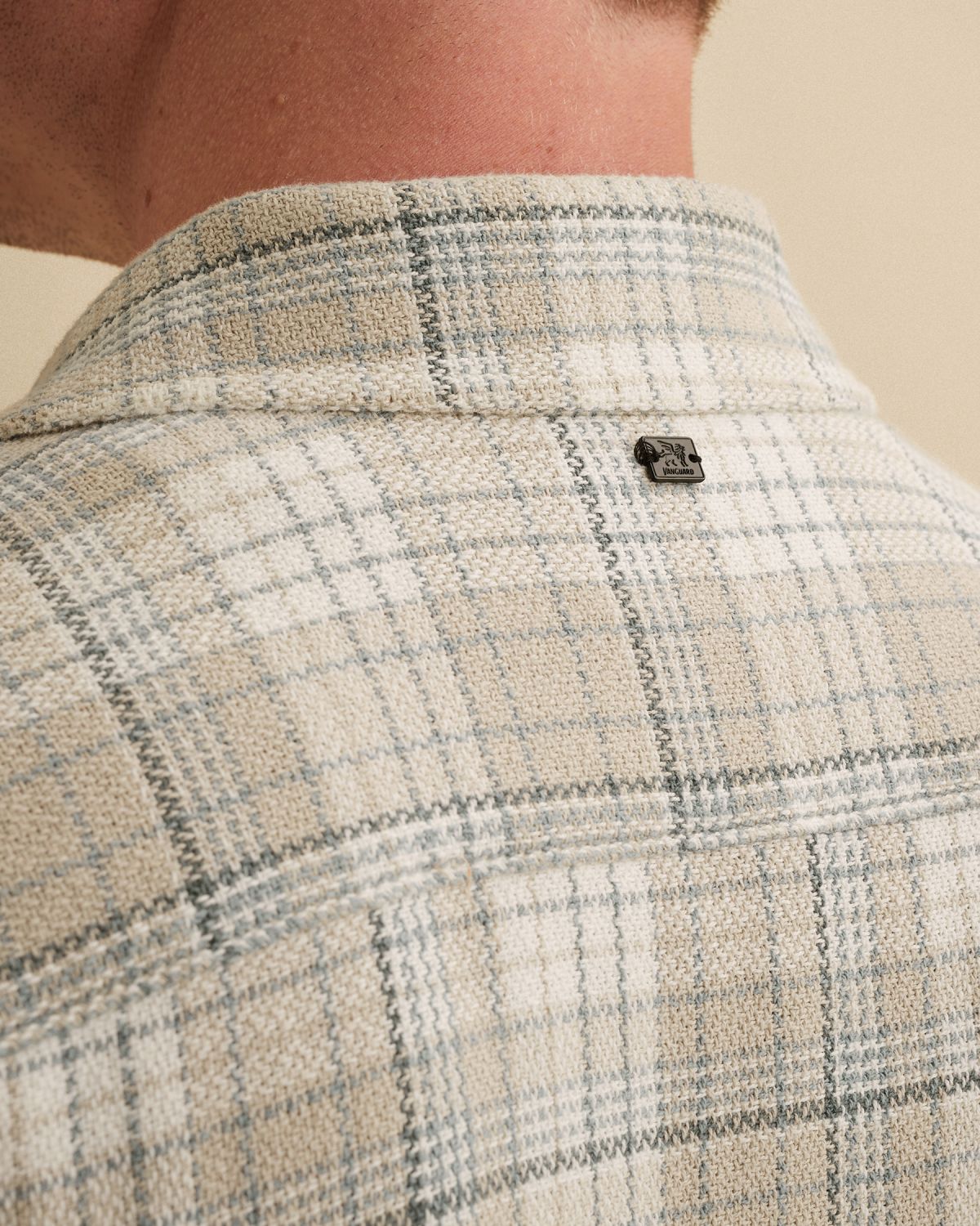 Рубашка-куртка Vanguard в клетку бежевая артикул VSI2602216-9017