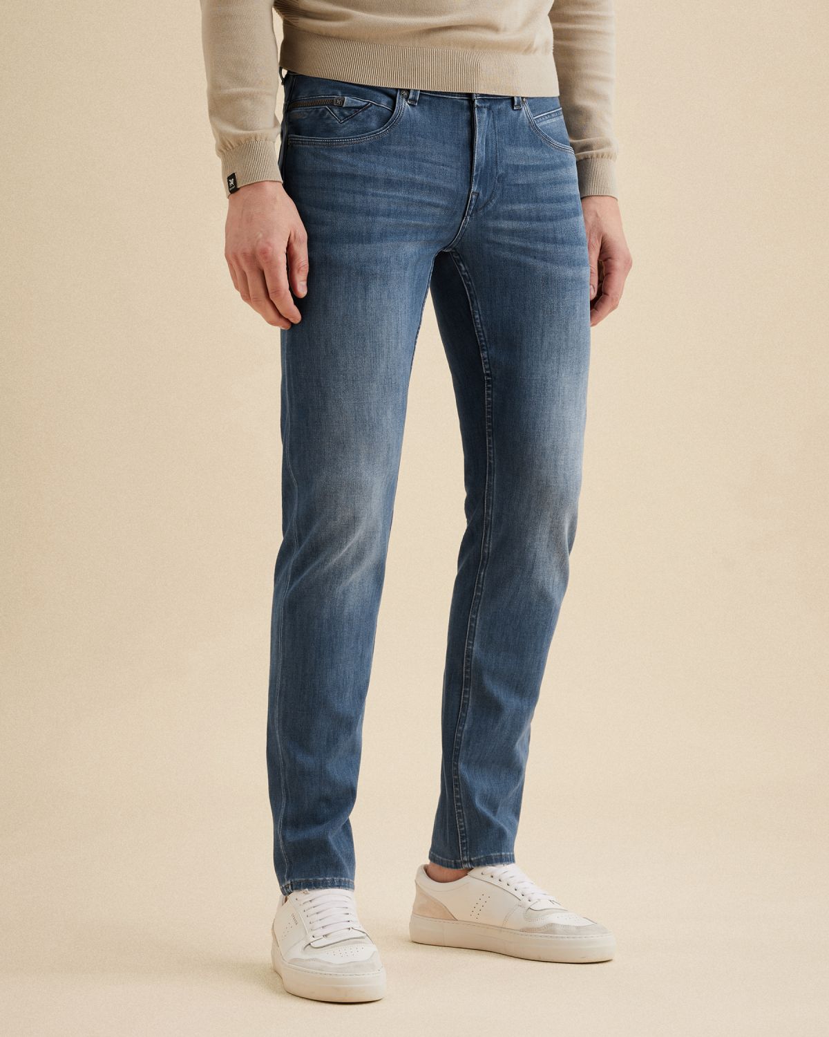 Джинсы Vanguard V850 slim fit синие артикул VTR850-UFW