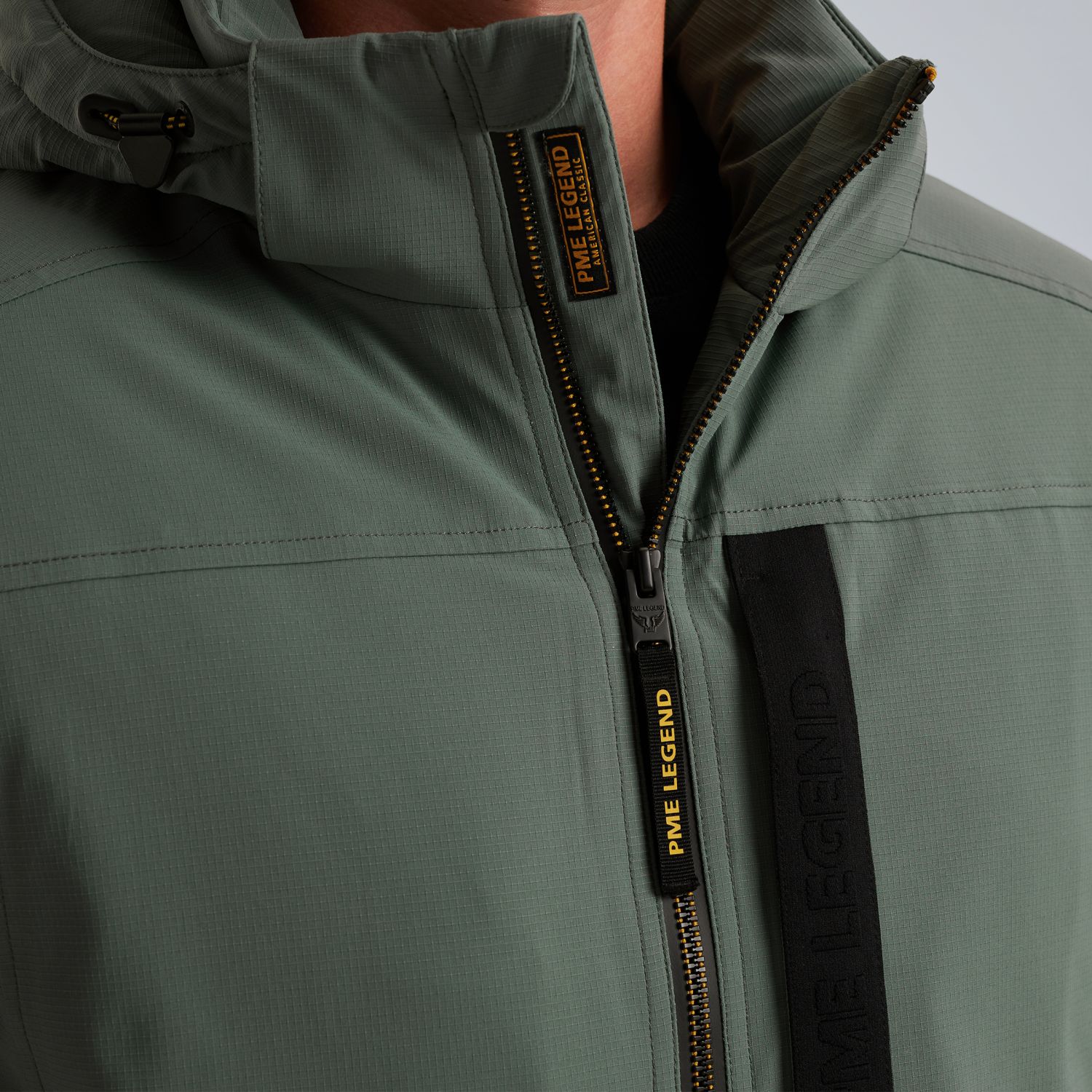 Куртка Crewcat зелёная артикул PJA2508111-6024