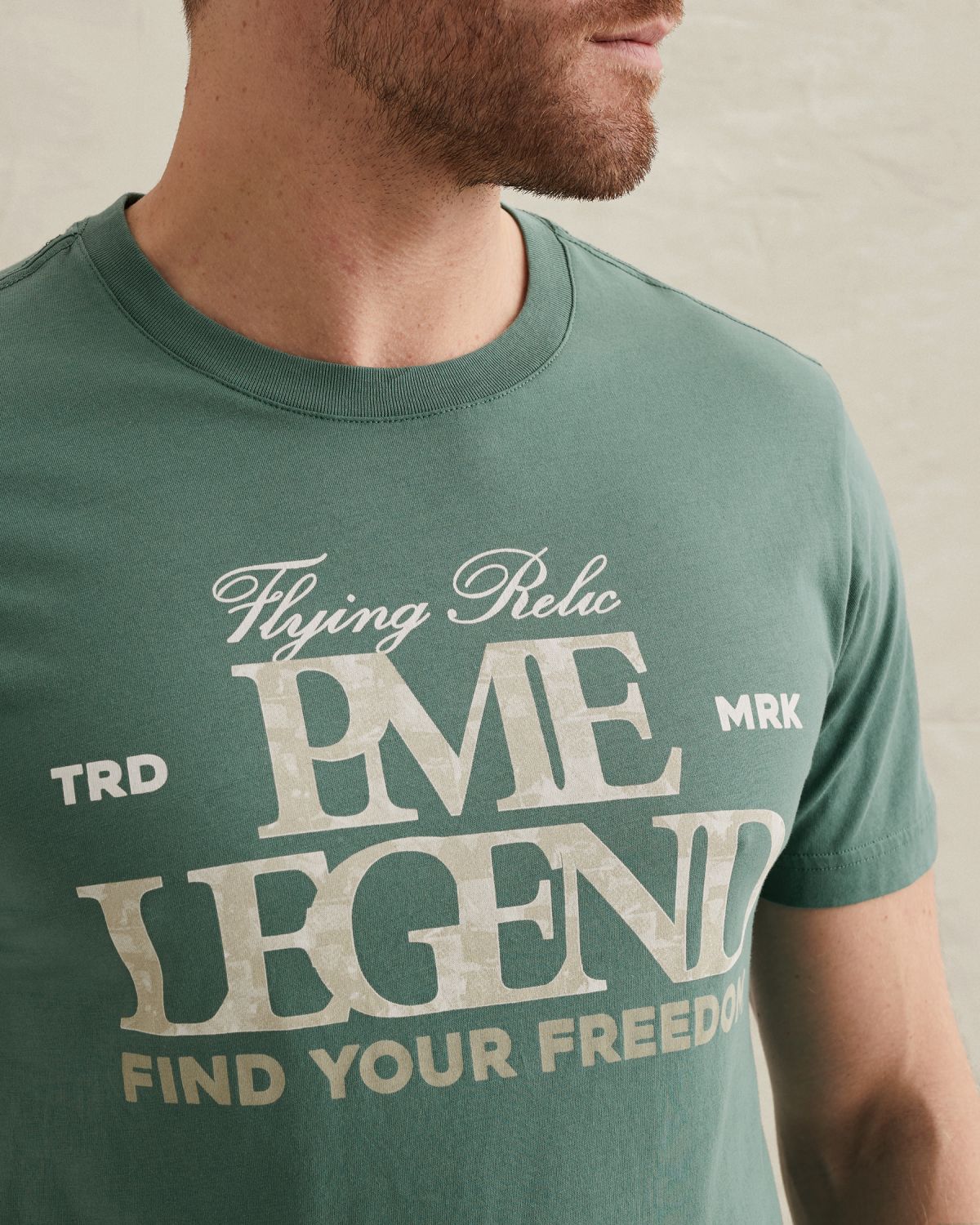 Футболка PME Legend с крупным рисунком зелёная артикул PTSS2604596-6053