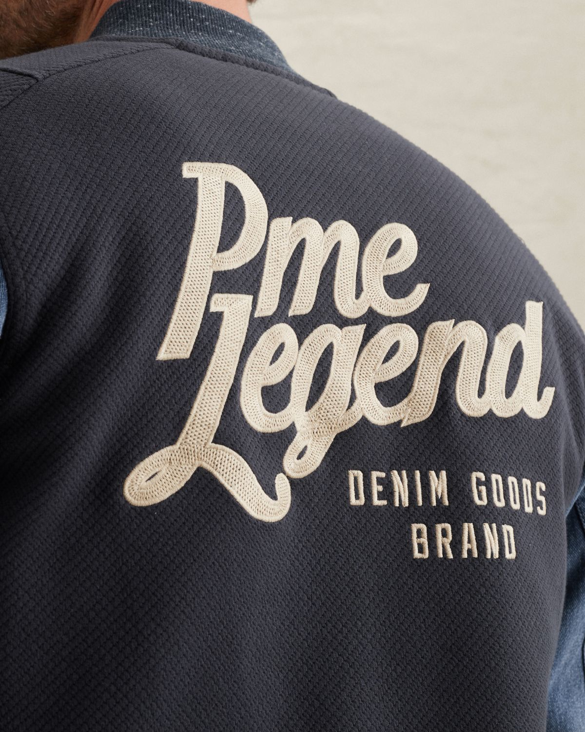 Куртка PME Legend гибридная с нашивками синяя артикул PJH2602484-5116