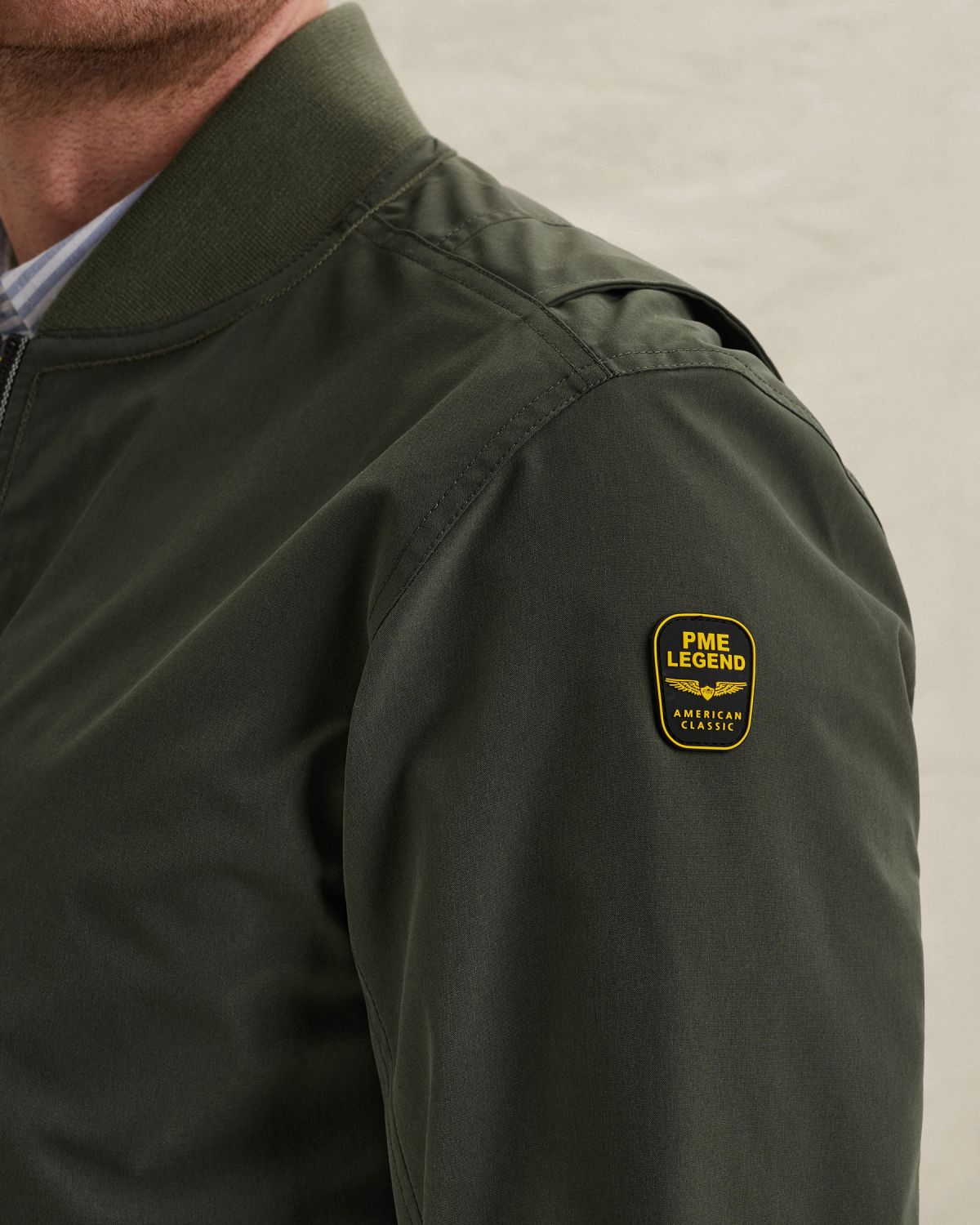 Куртка PME Legend в стиле MA-1 зелёная артикул PJA2602121-6425