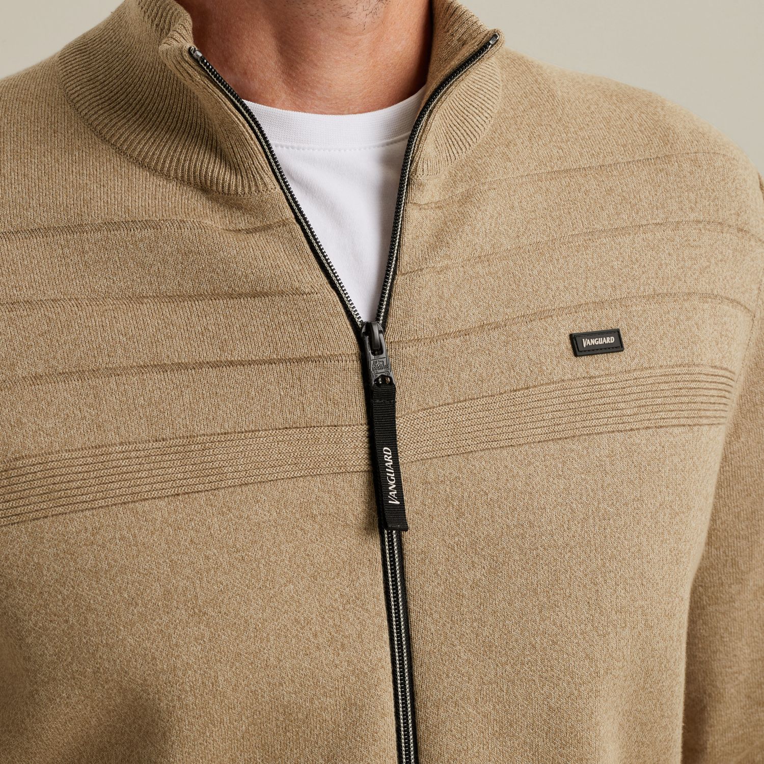 Кардиган Vanguard с молнией хаки артикул VKC2509374-8015