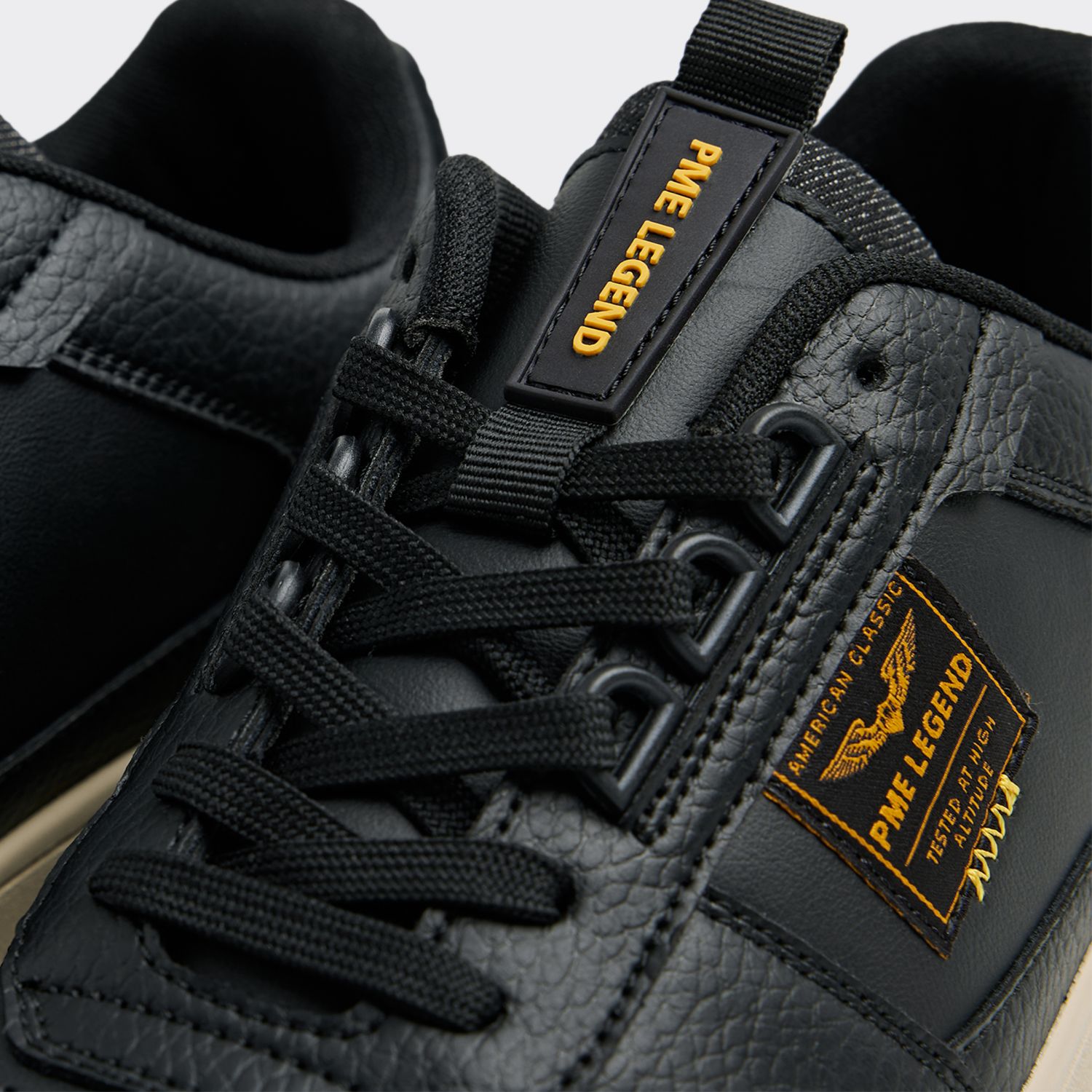 Кроссовки Gobbler чёрные артикул PBO2508320-999