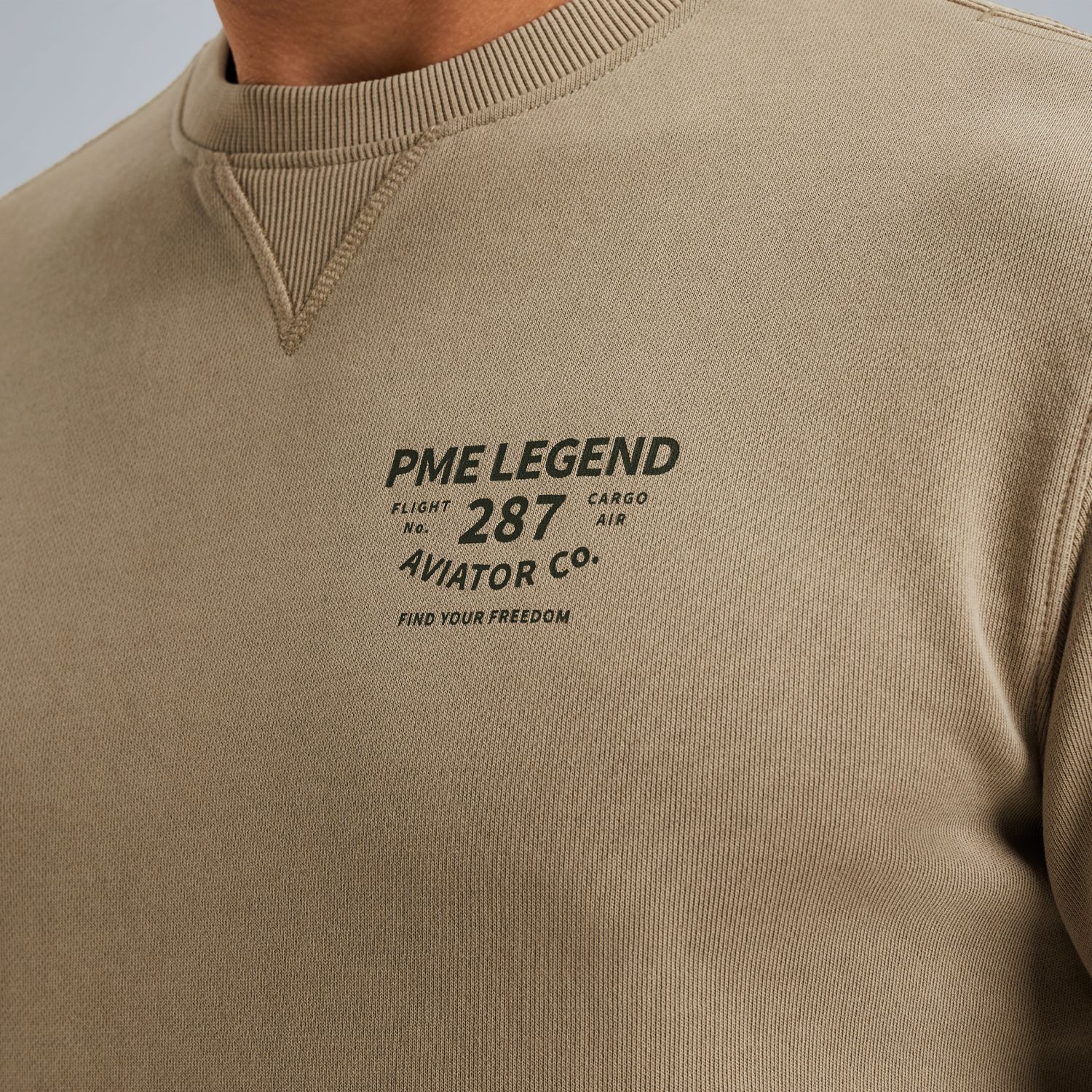 Свитшот с принтом хаки артикул PSW2506422-6391