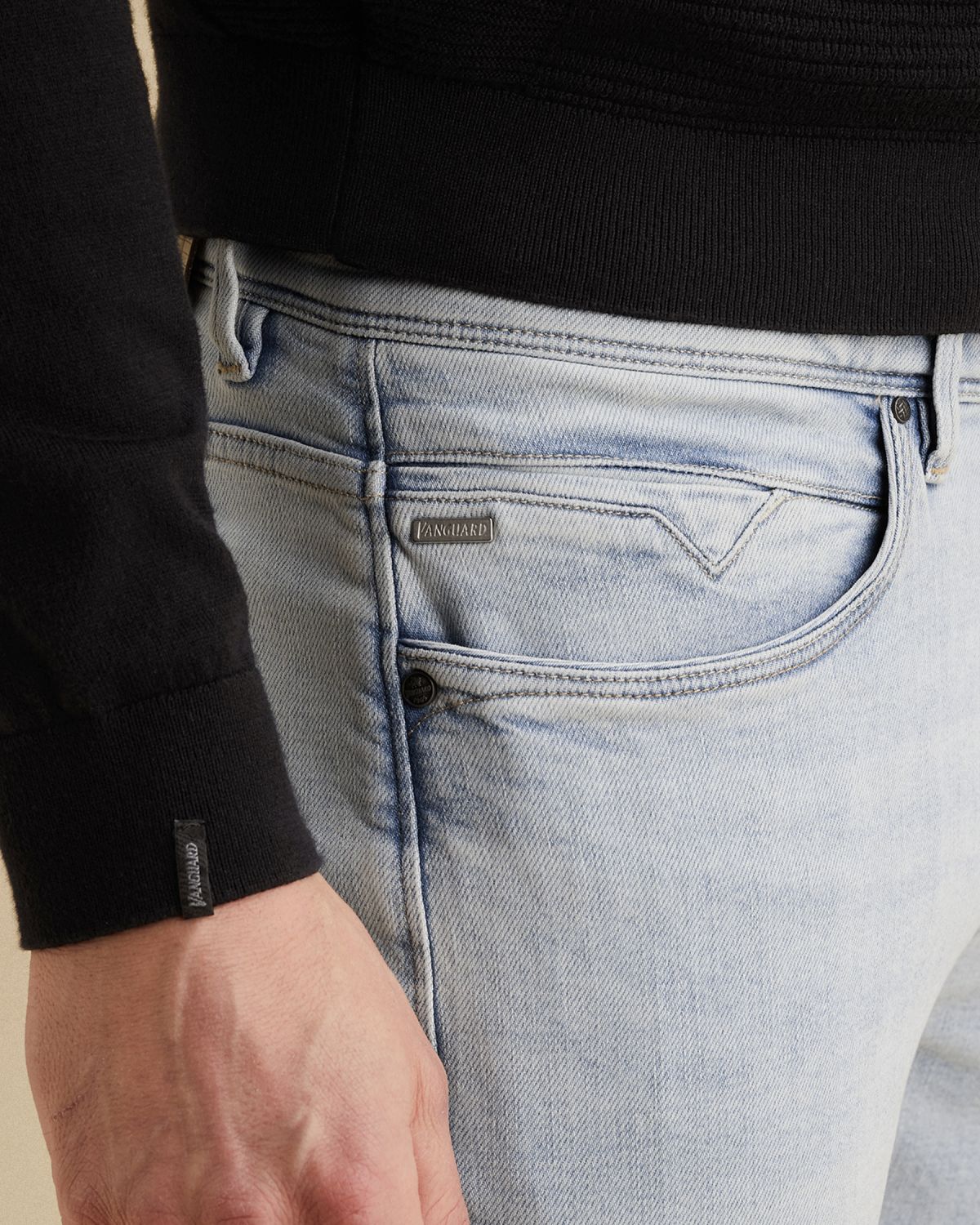 Джинсы Vanguard V850 зауженные синие артикул VTR2603742-PBD